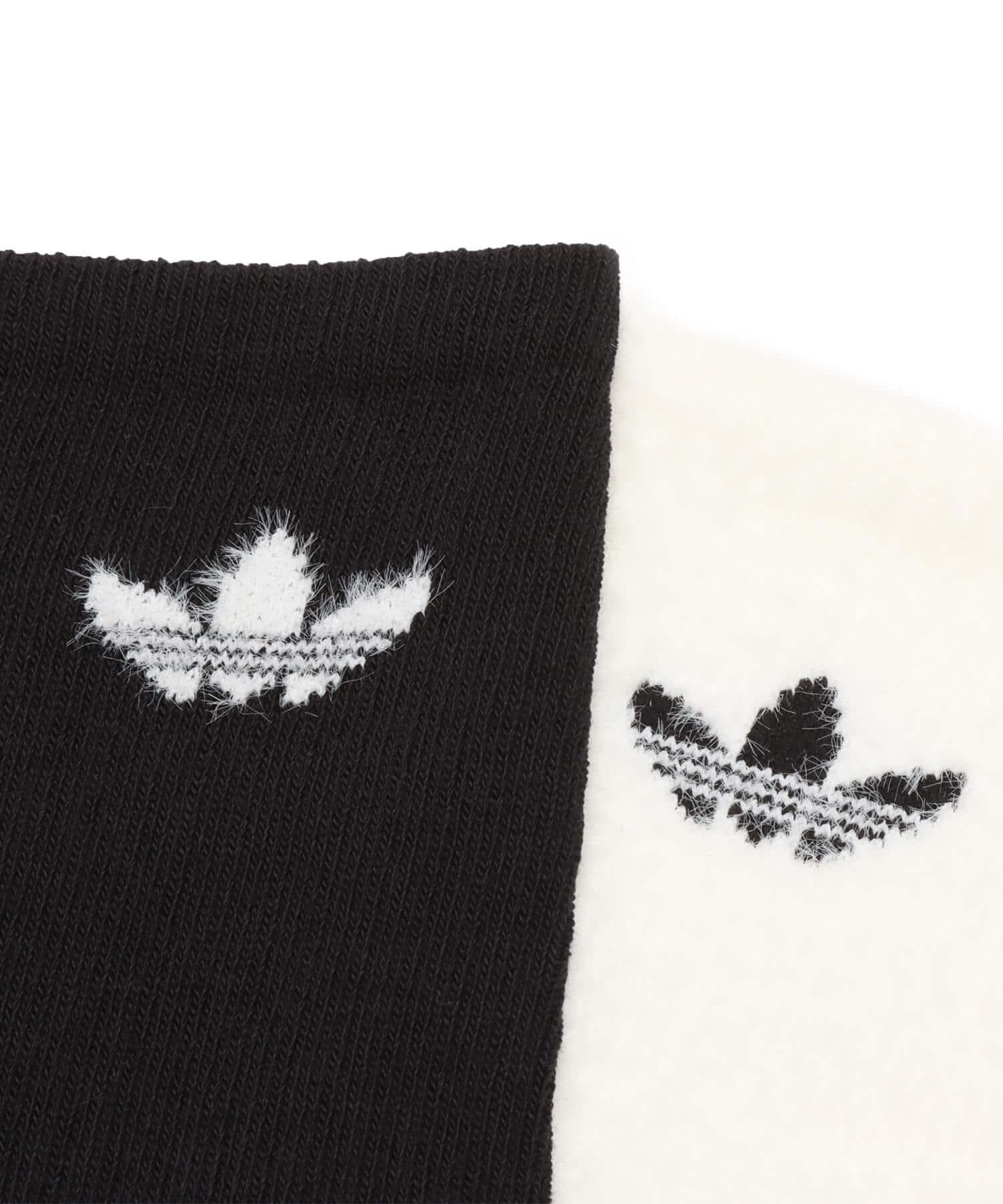 adidas FLUFFY CREW SOCK 2 PAIRS オフホワイト/ブラックの画像