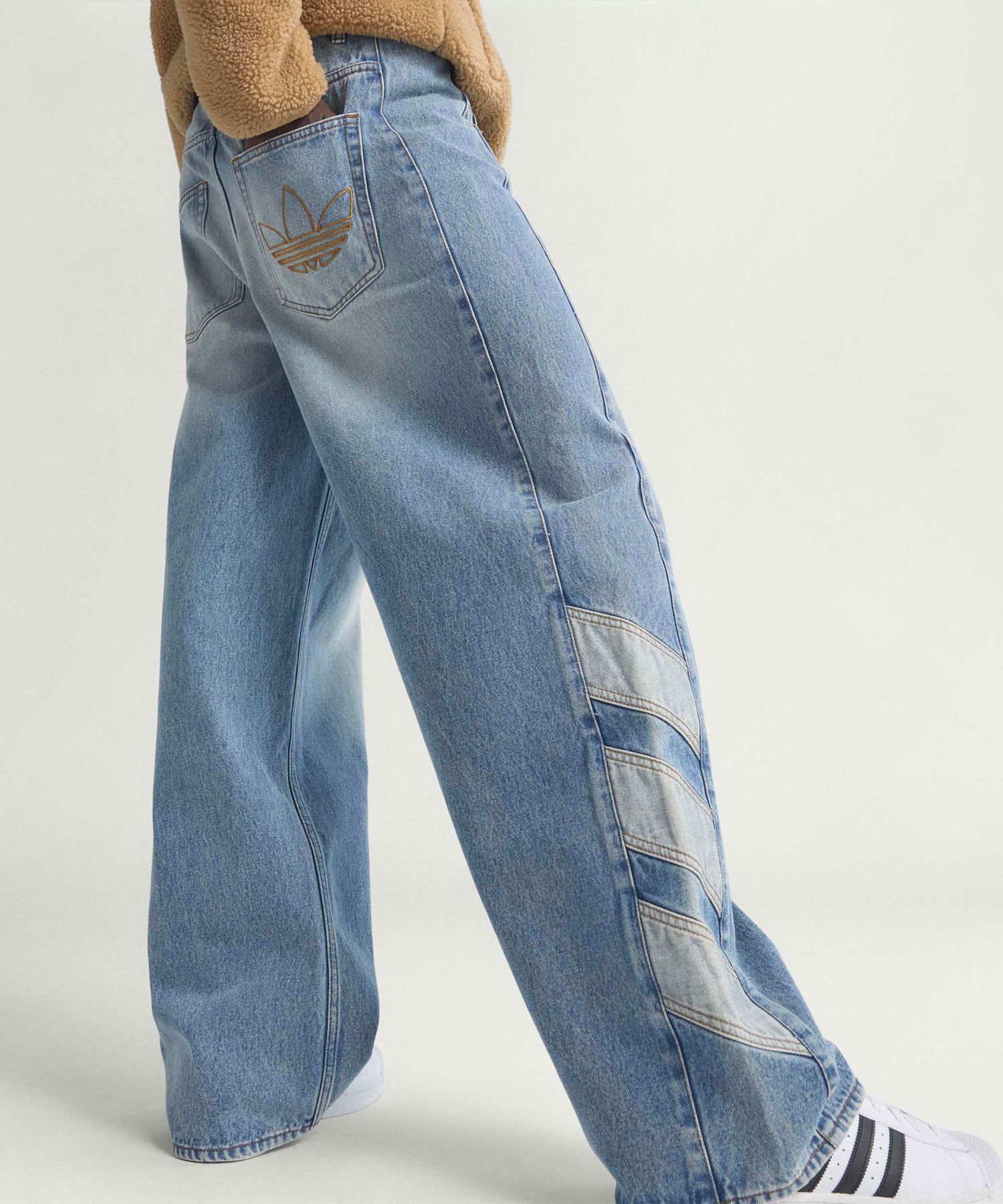 adidas DENIM PANTS インディゴデニムの画像