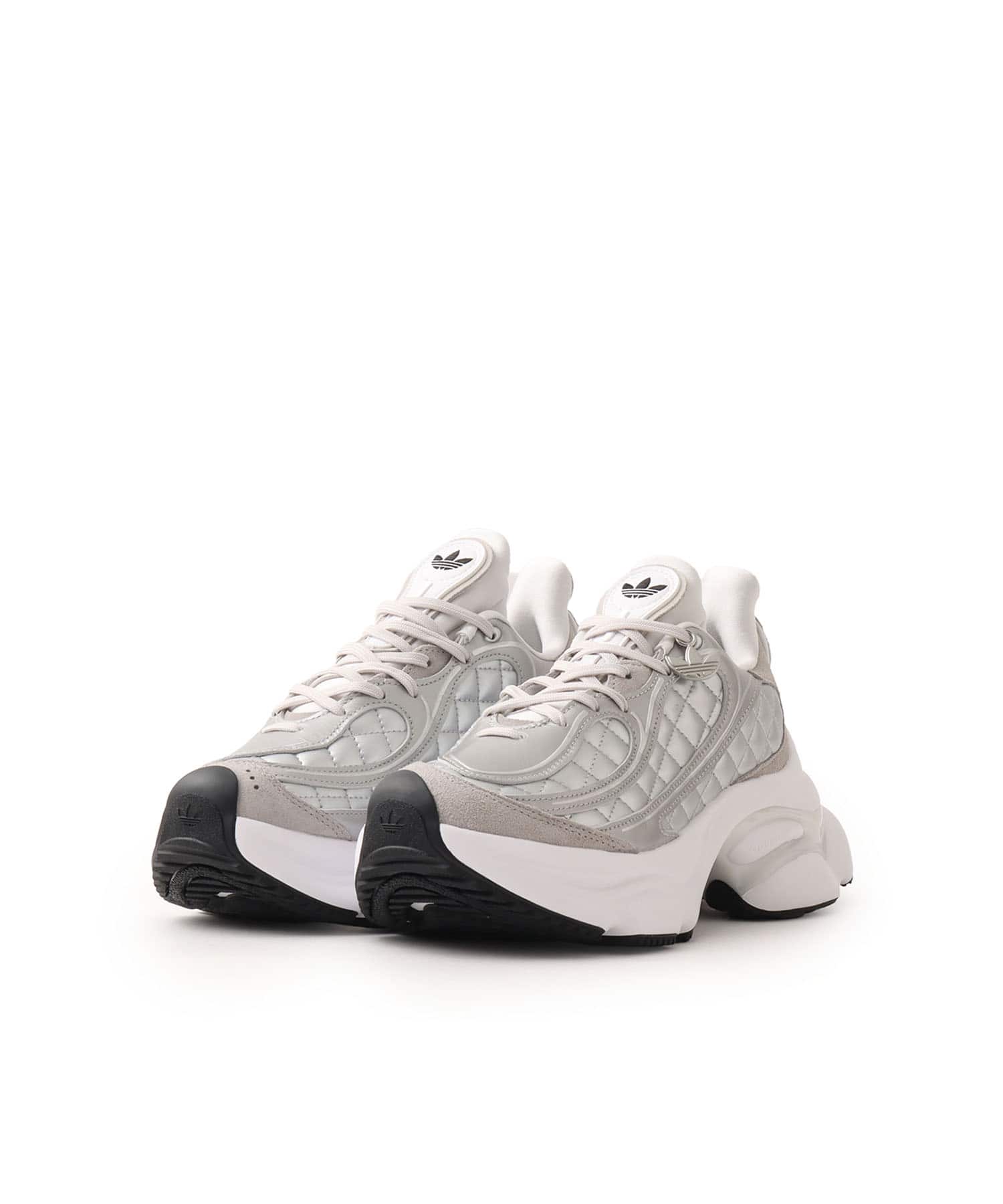 adidas OZVENUZ W MSILVE/FTWWHT/CGRANIの画像