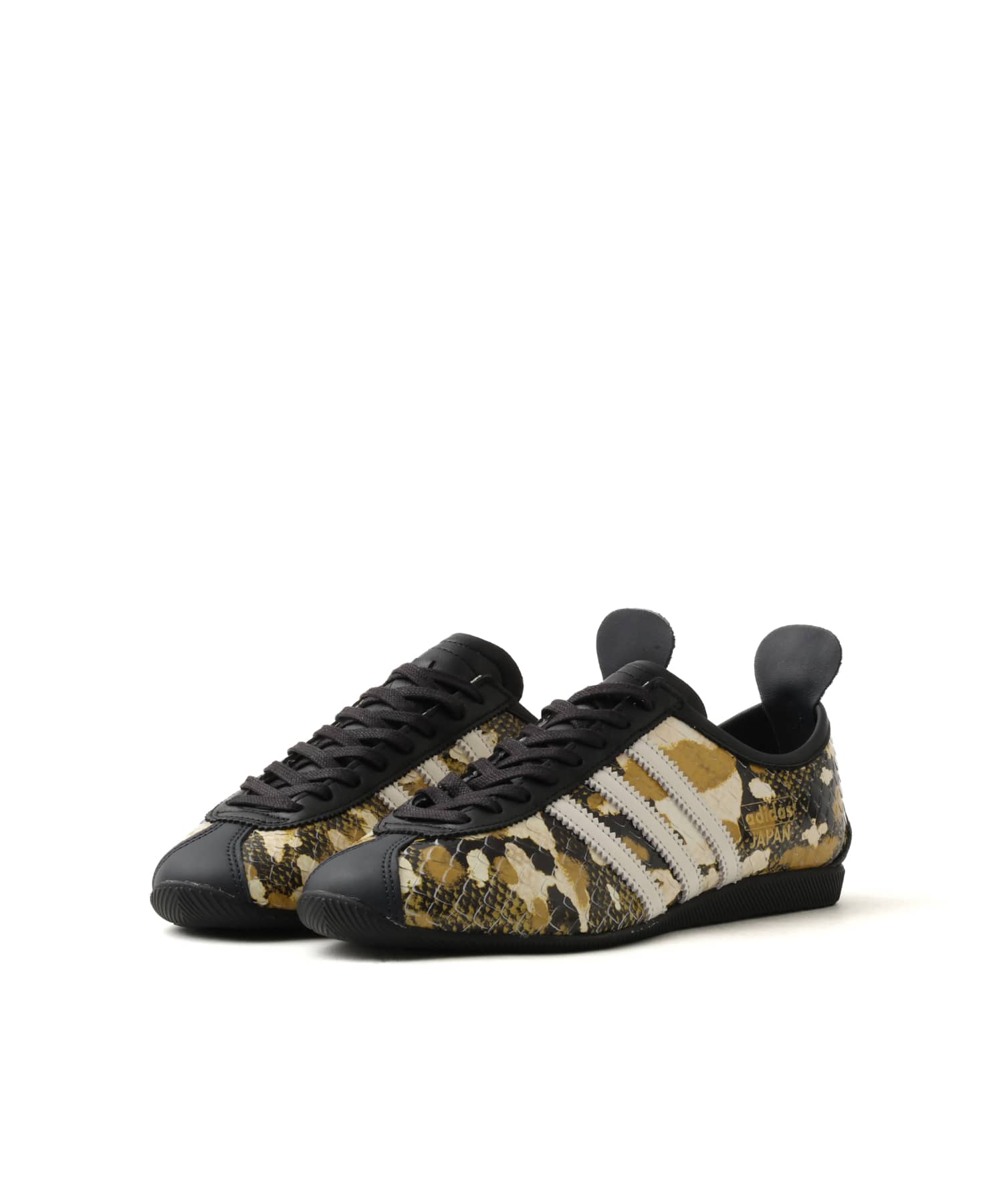 adidas JAPAN CBLACK/CWHITE/NTGREYの画像