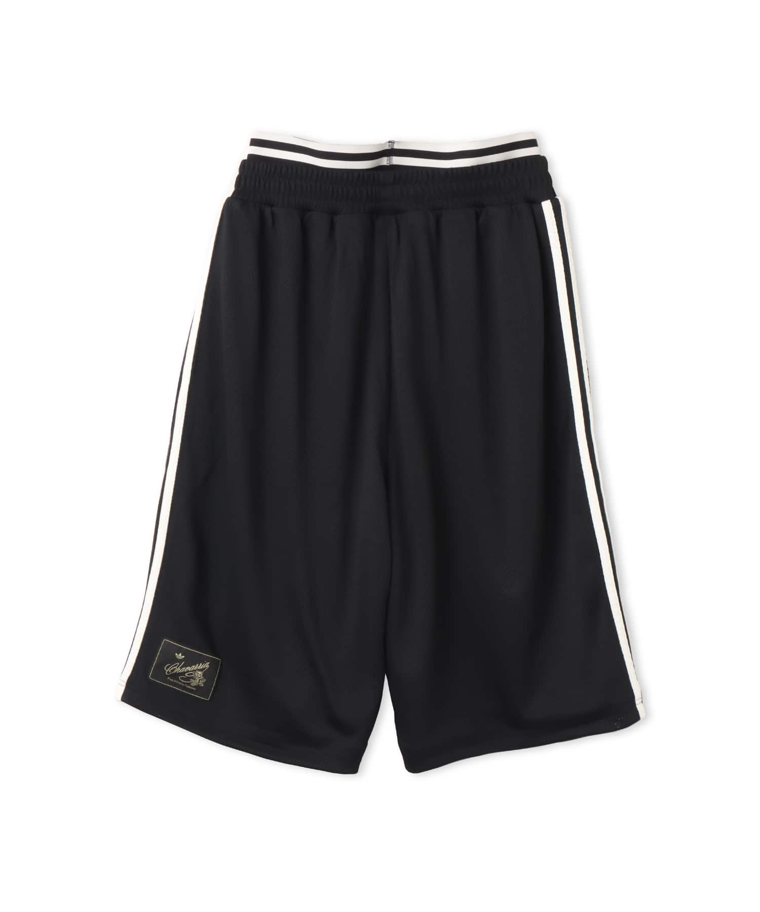 adidas CHAVARRIA MESH SHORT ブラックの画像