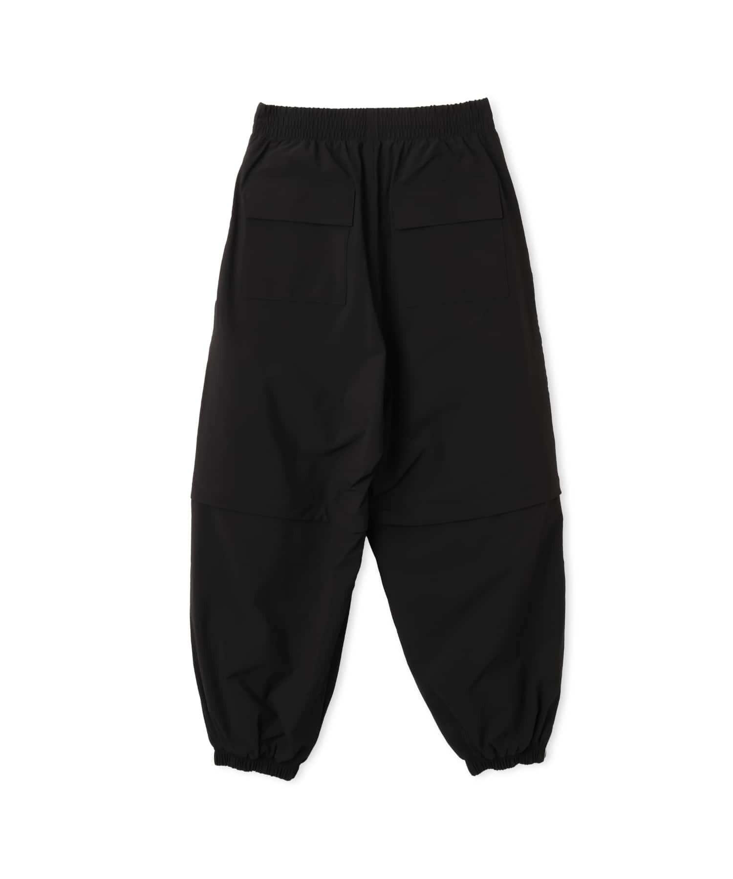 adidas CHAVARRIA CDM WOVEN TRACK PANT ブラックの画像