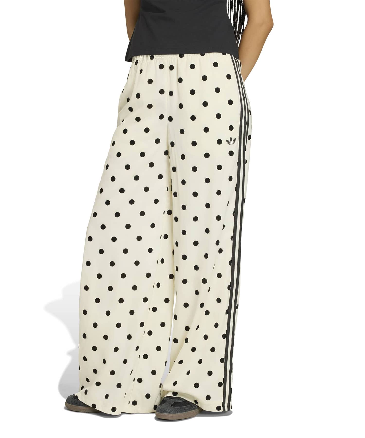 adidas WIDE LEG PANTS オフホワイトの画像