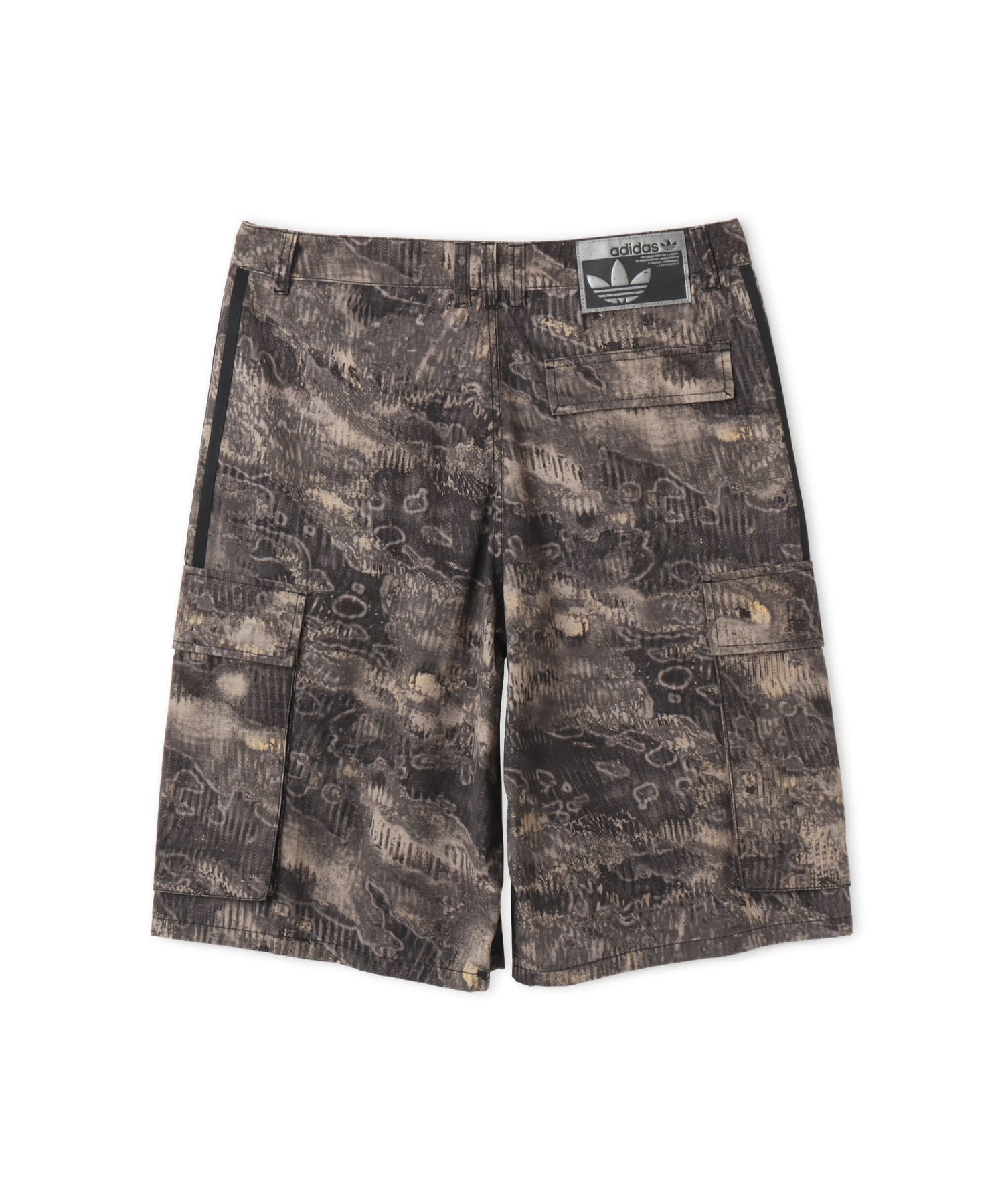 adidas ADILENIUM 5.0  CARGO SHORTS マルチカラーの画像