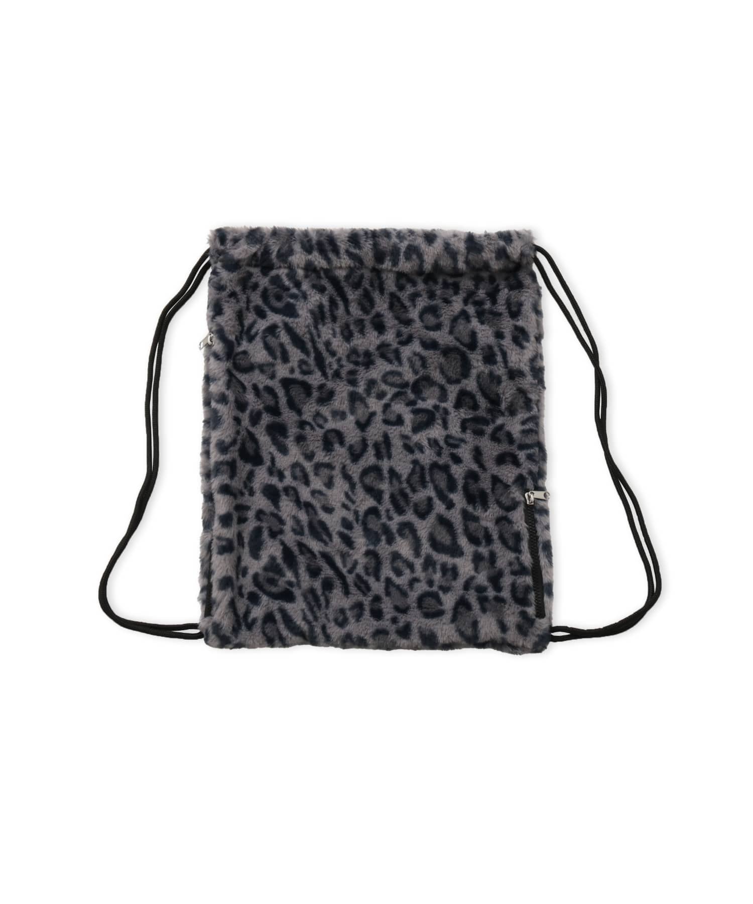adidas KNAPSACK LEO グレースリーの画像