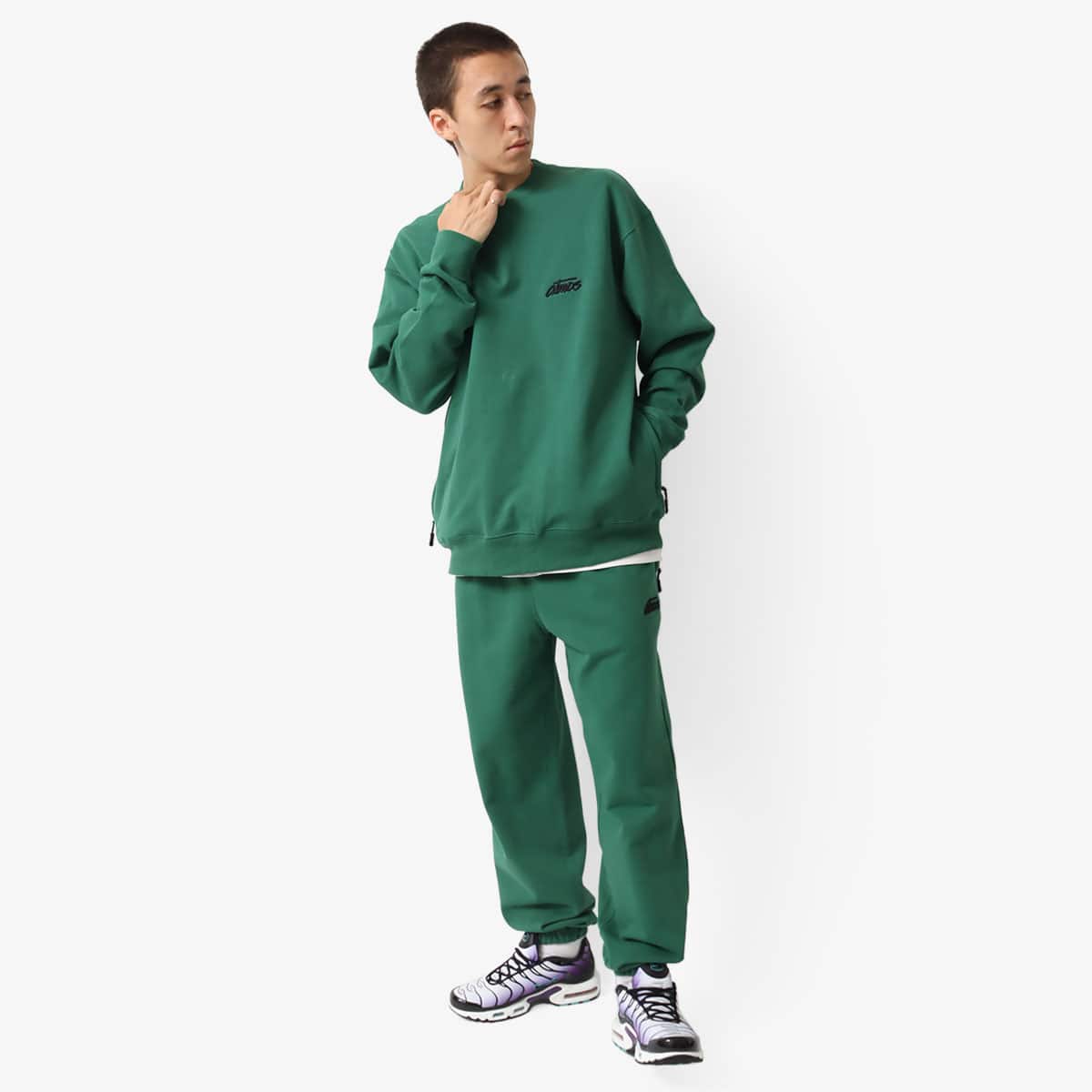 atmos Signature logo Crew Neck GREENの画像