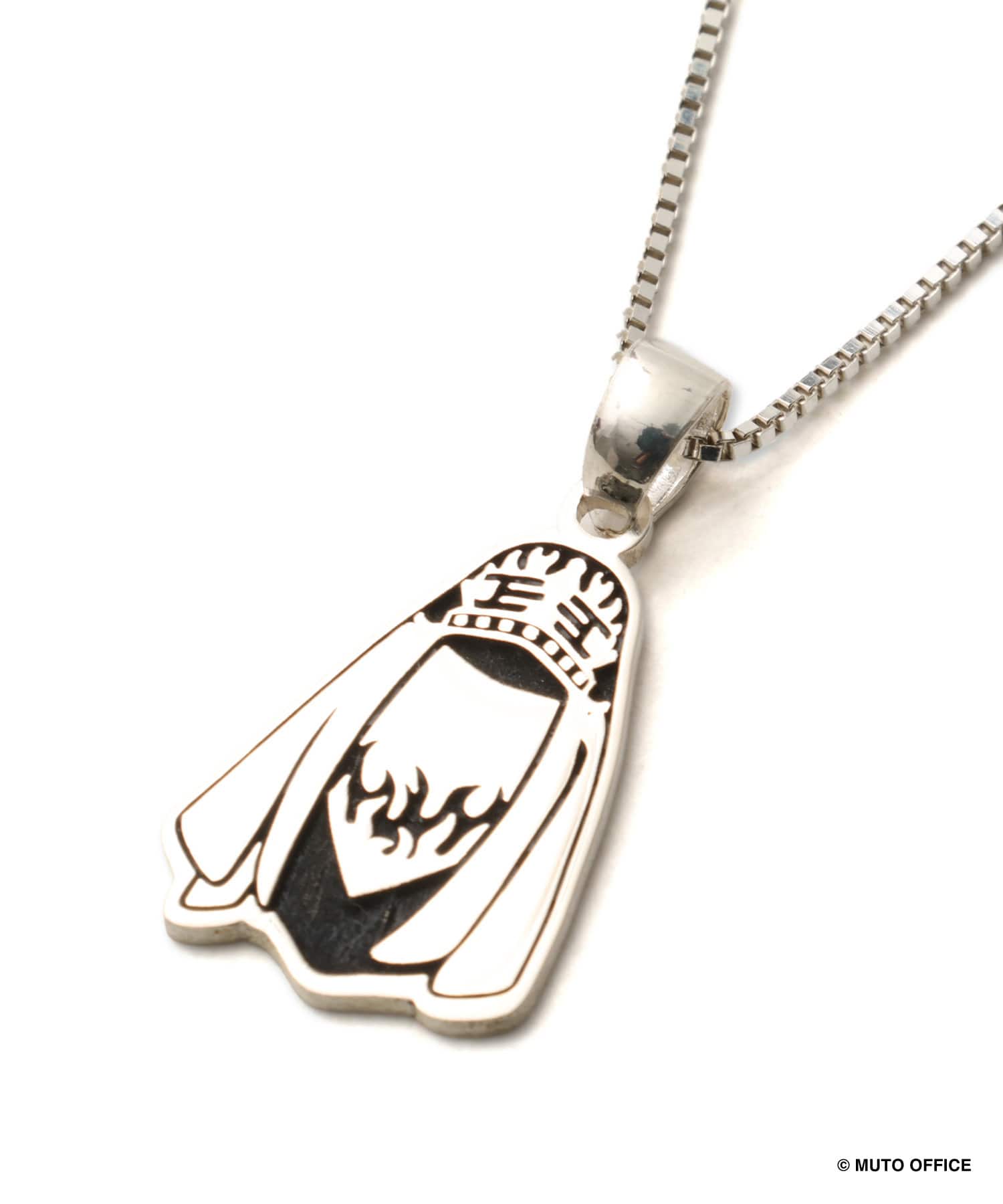 GREAT MUTA x ぱくちーひとみ 頭巾ネックレス SILVERの画像
