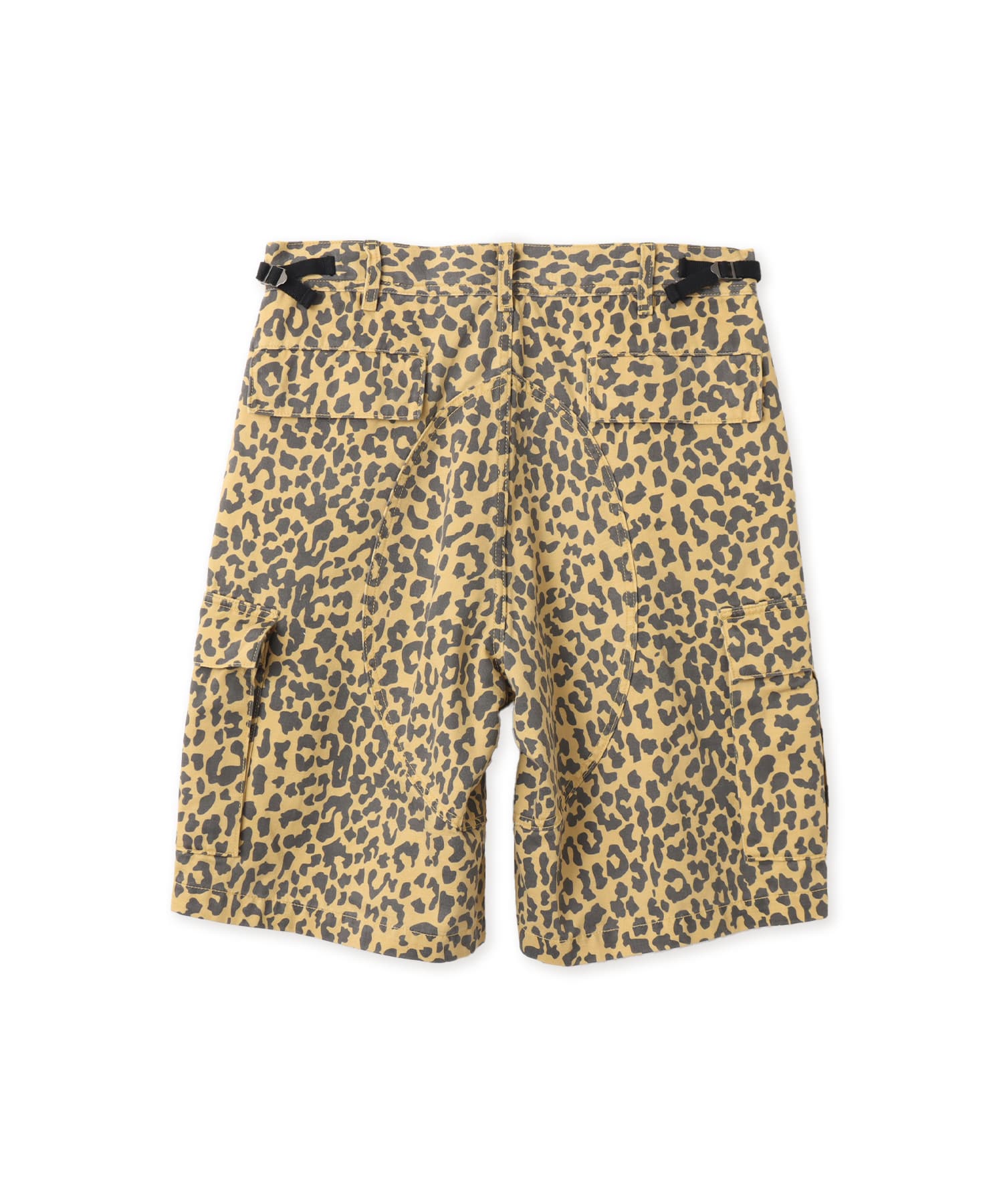 atmos Baggy Cargo Shorts LEOPARDの画像