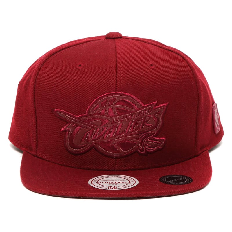 Mitchell&Ness BASE SNAPBACK CLEVELAND CAVALIERS 16SS-Iの画像