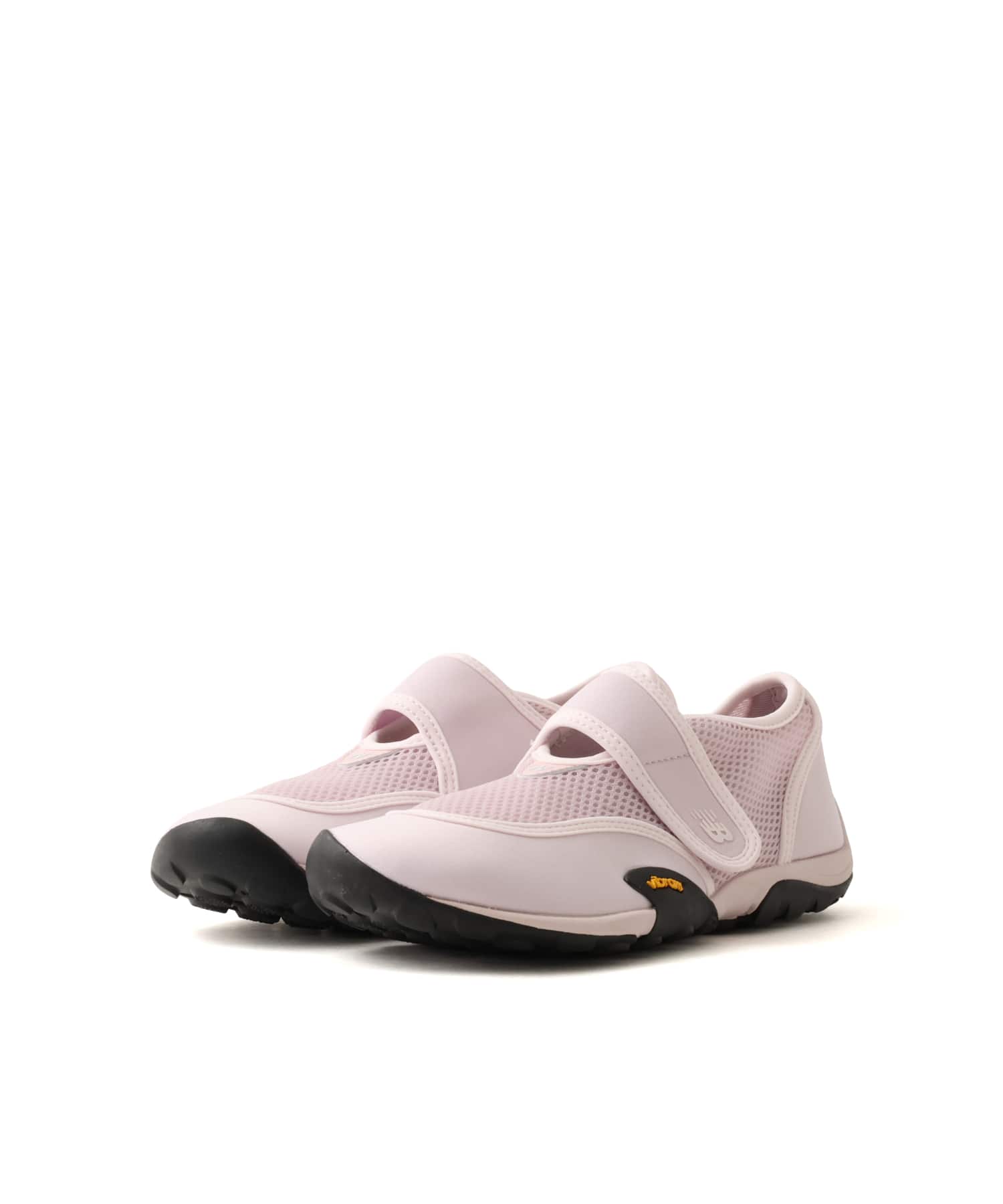 New Balance MT250L PINKの画像