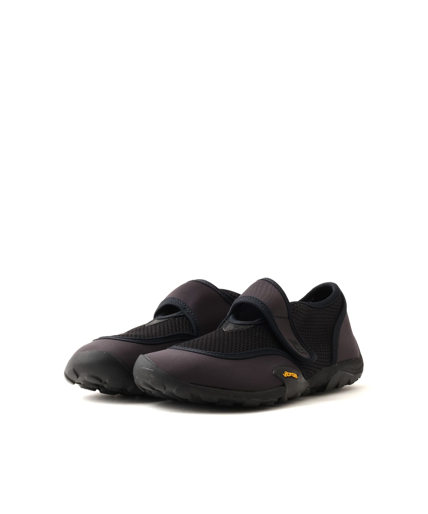 New Balance MT26IO BLACKの画像