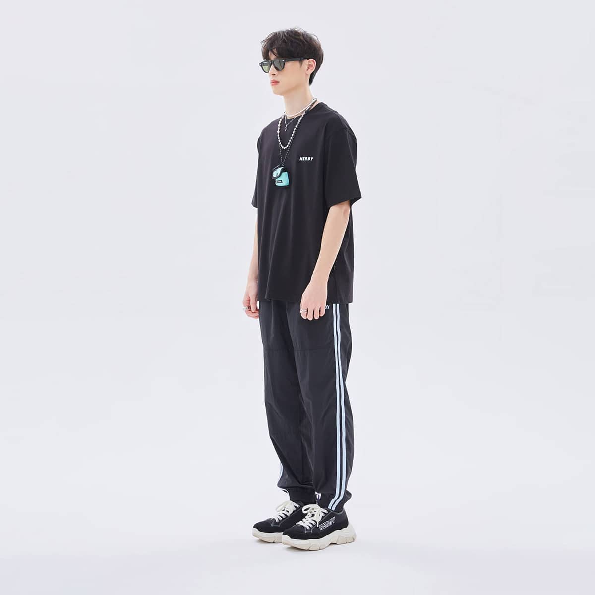 NERDY Essential 1/2 Sleeve T-shirt BLACK 22SU-Iの画像