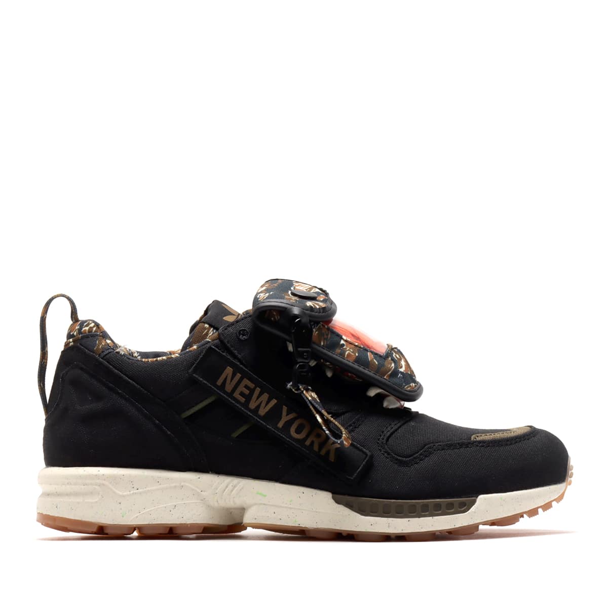 adidas ZX 8000 OUT THERE CORE BLACK/COLLEGIATE ORANGE/GUM 2 21SS-I