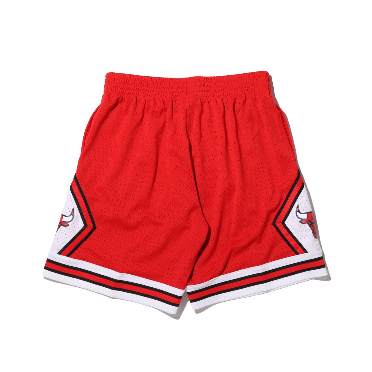 Mitchell & Ness NBA SWINGMAN ROAD SHORTS BULLS 97-98 SCARLET 20SS-I