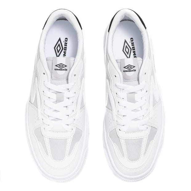 UMBRO PACKER BOY WHITE 21FA-Iの画像