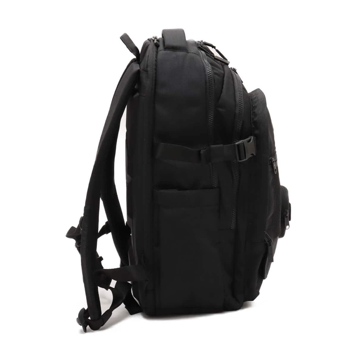UMBRO BACKPACK ブラック の画像