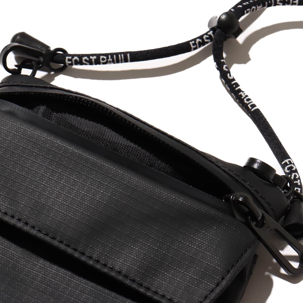 PUMA PUMA X FC ST. PAULI NECK POUCH ESPRESSO BROWN の画像