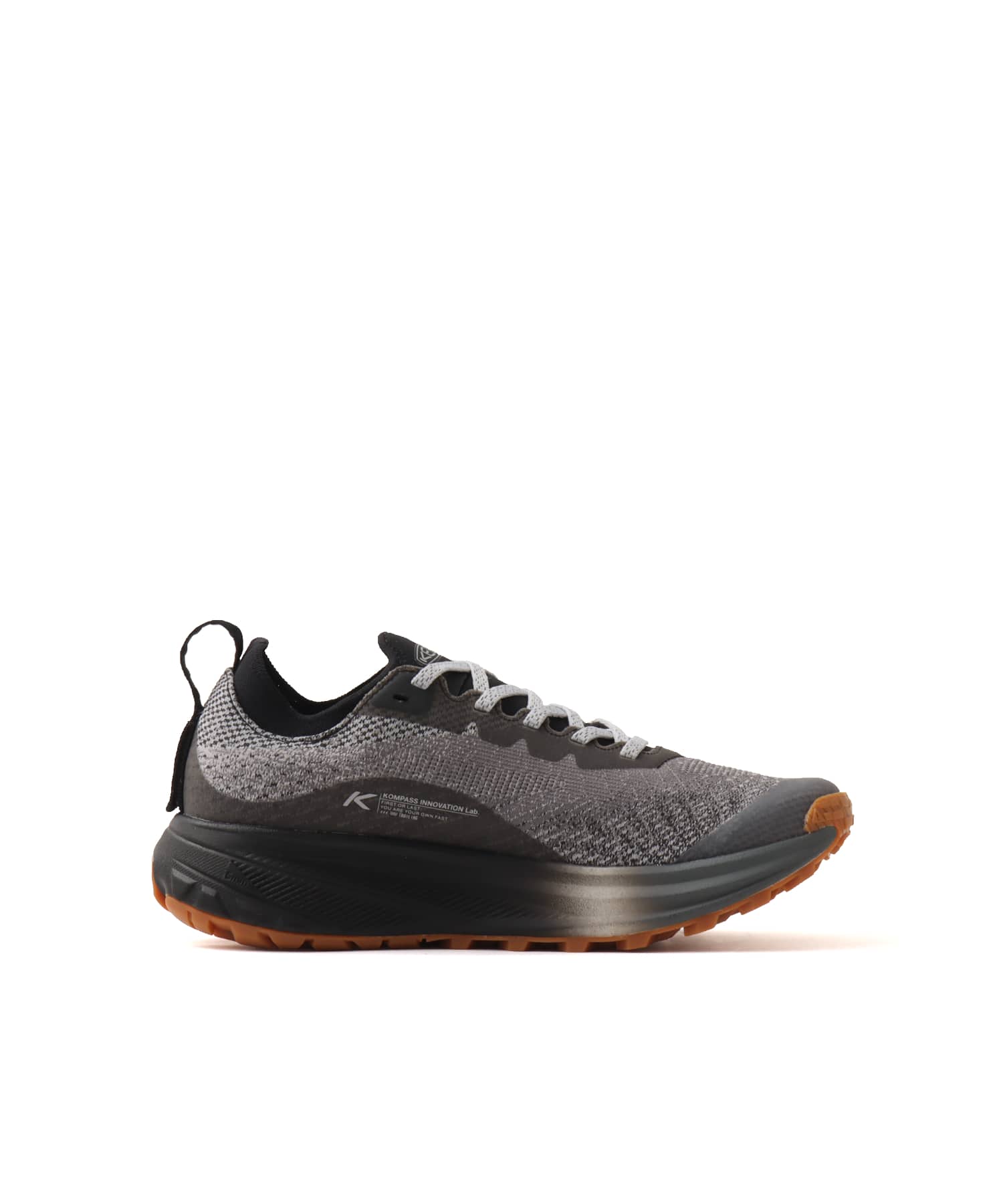 KEEN SEEK BLACK/MAGNETの画像