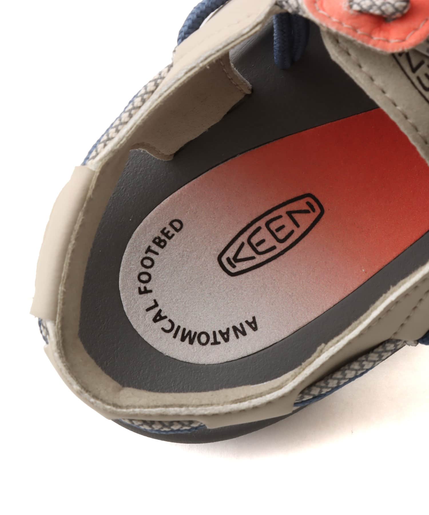 KEEN UNEEK AKAFUJIの画像