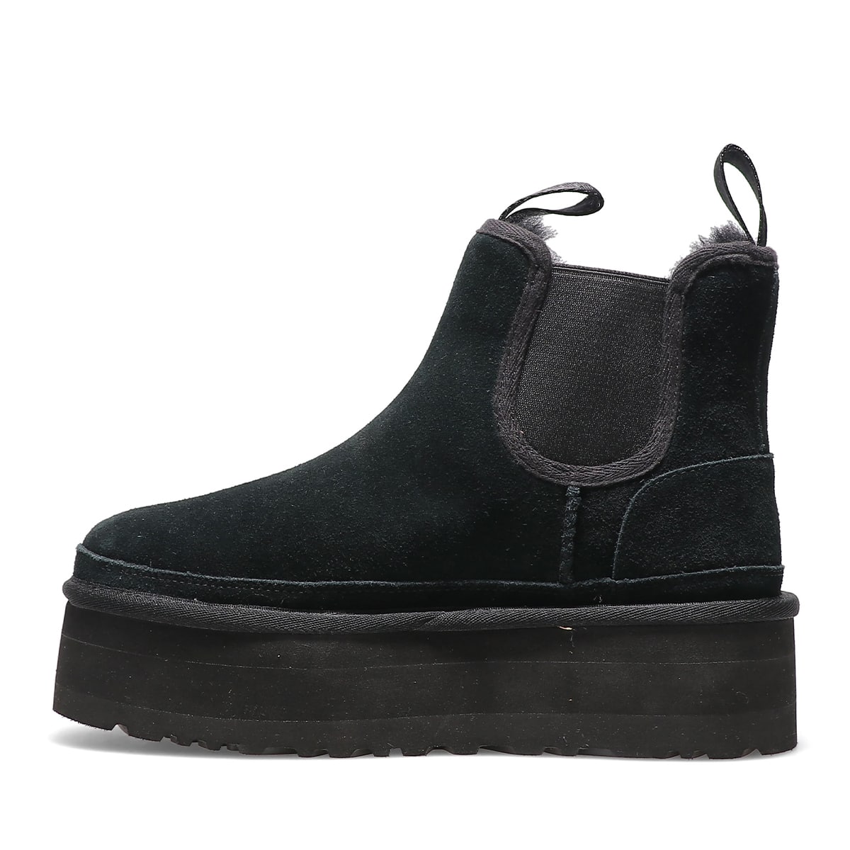 UGG W NEUMEL PLATFORM CHELSEA BLACK 23FW-I