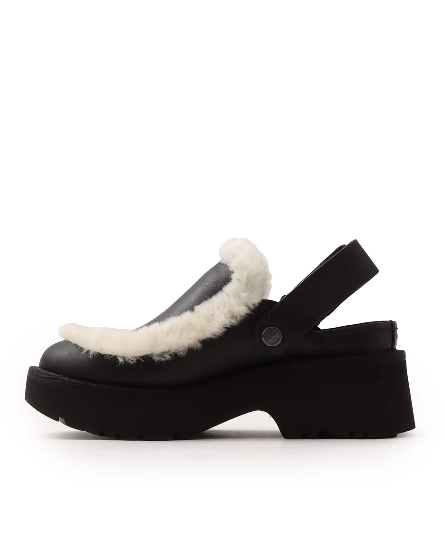 UGG W ESMEE LEATHER CLOG BLACKの画像
