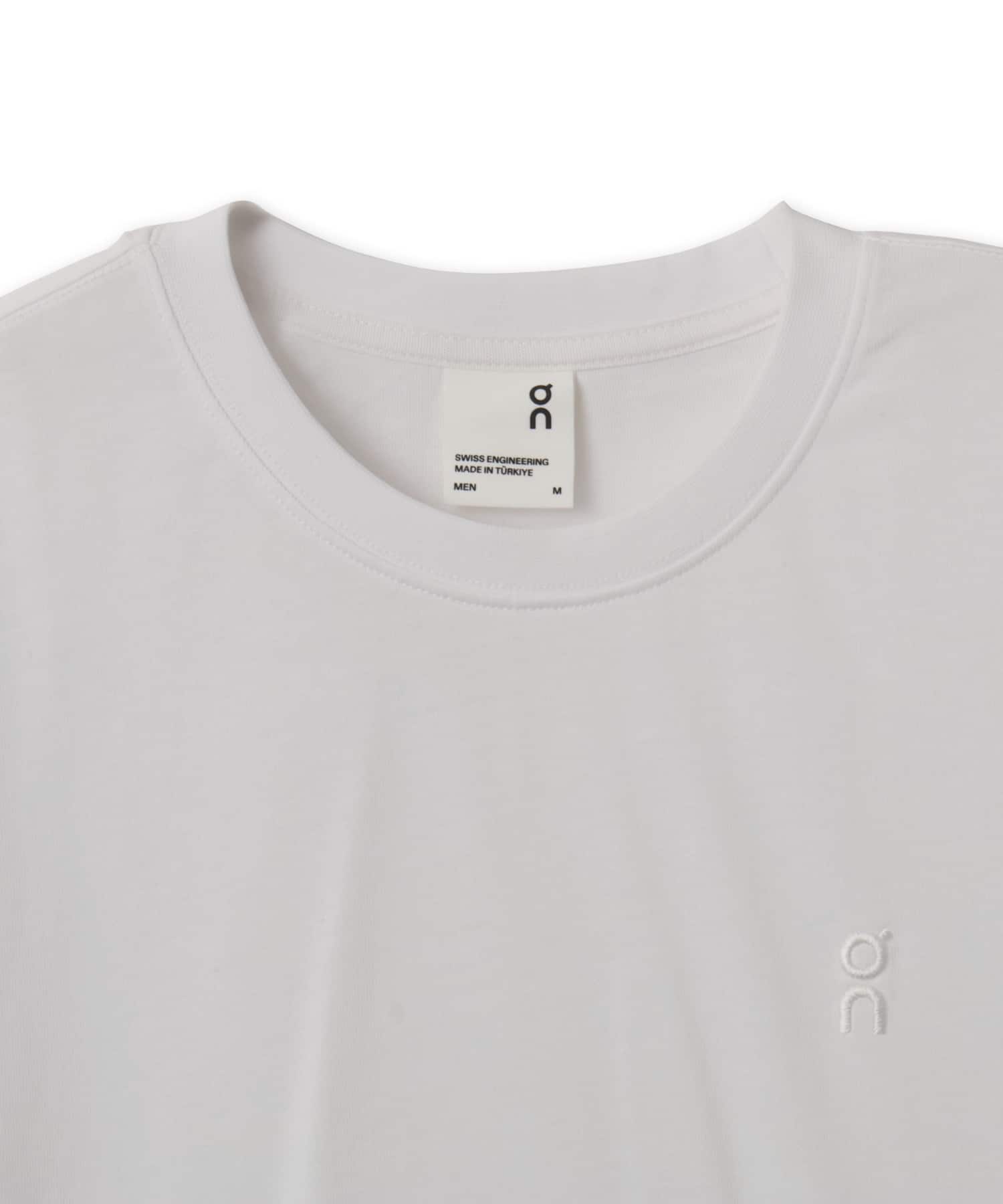 On Club Collective-T Whiteの画像