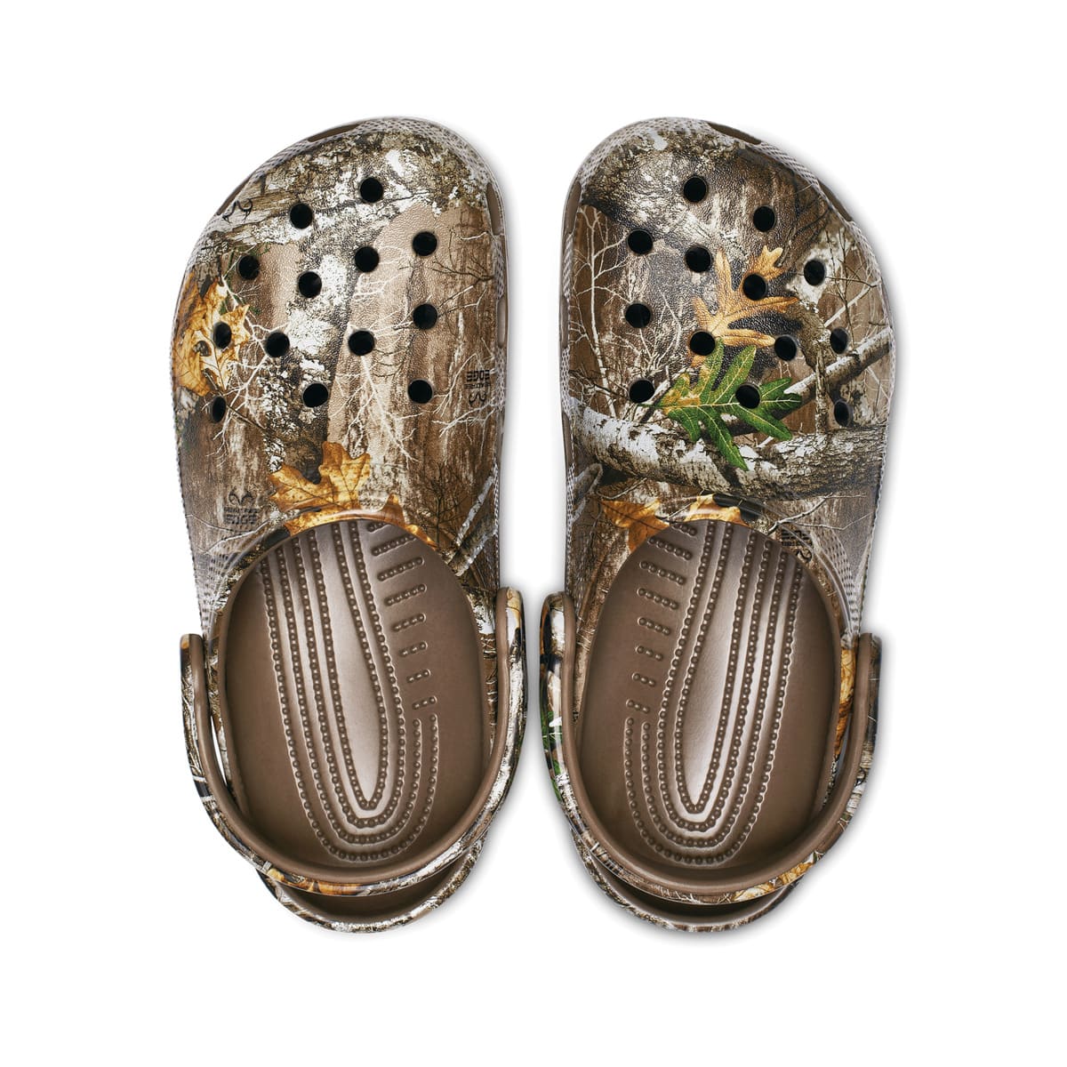 Crocs Classic Realtree Edge Clog Walnut の画像