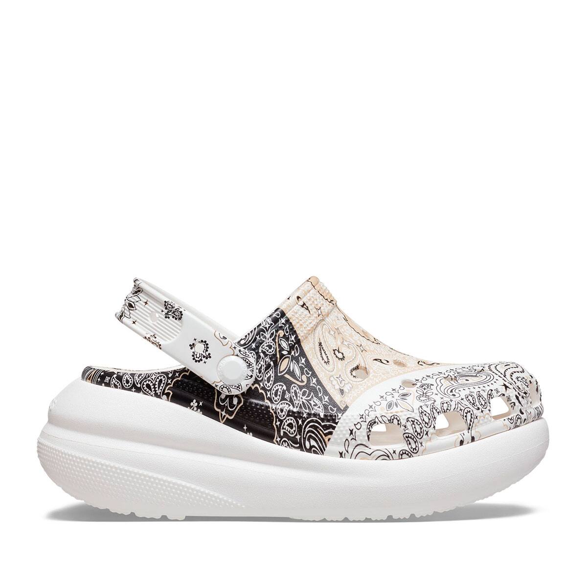 crocs Classic Crush Bandana Clog Chai/Multi の画像