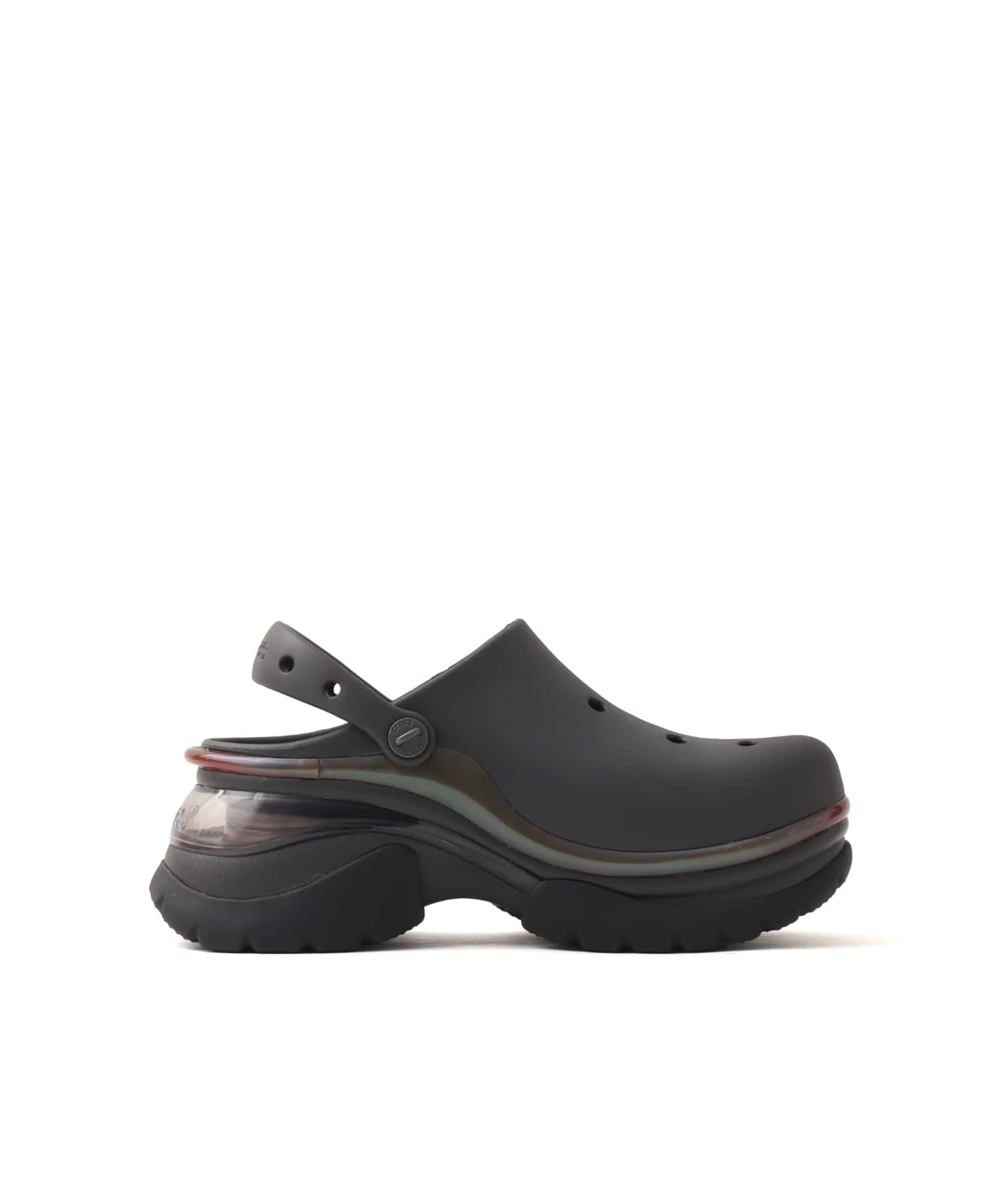 crocs Super Bae Clog Black Sandの画像