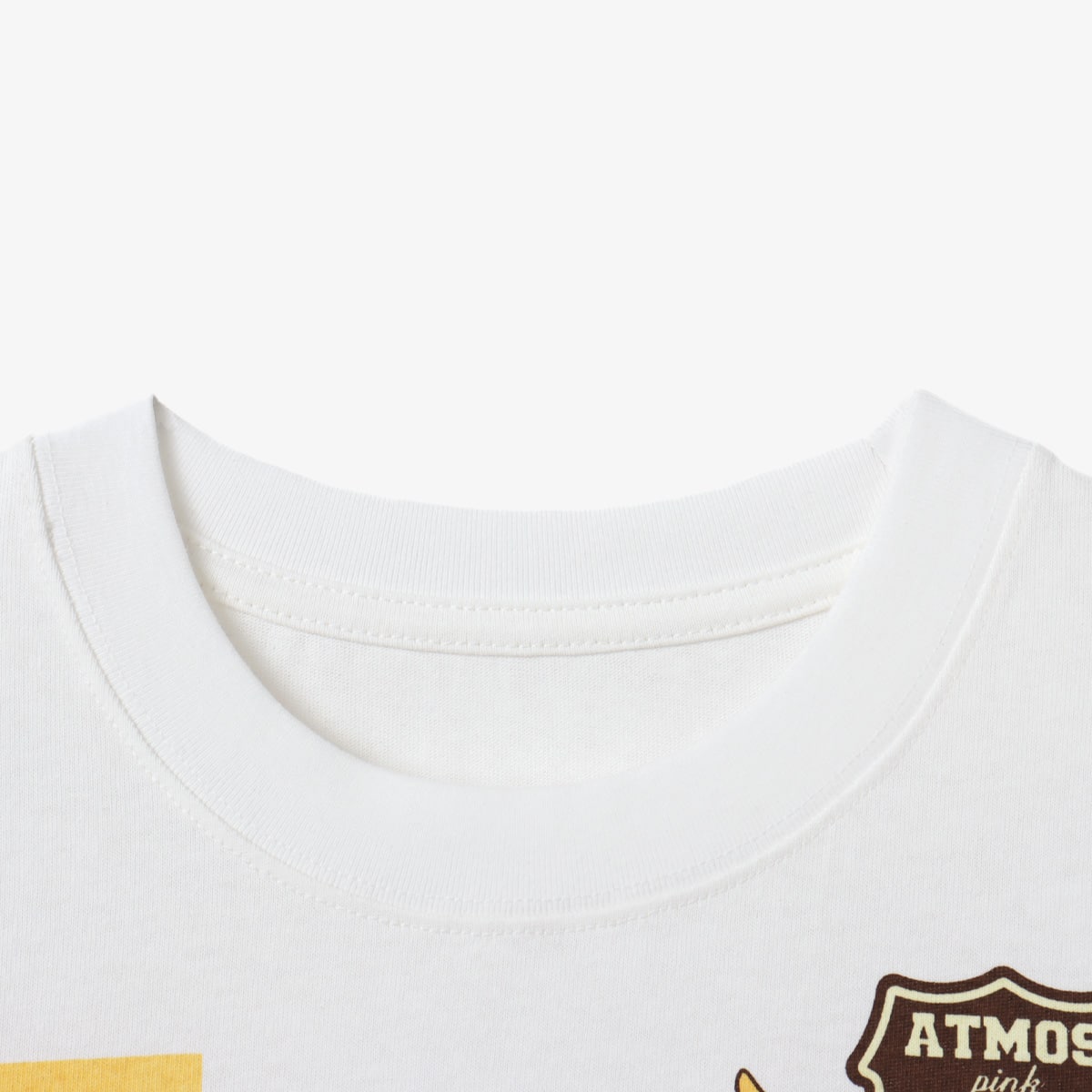 atmos pink x LiLi “Grumpy(C)” T-shirt WHITE の画像