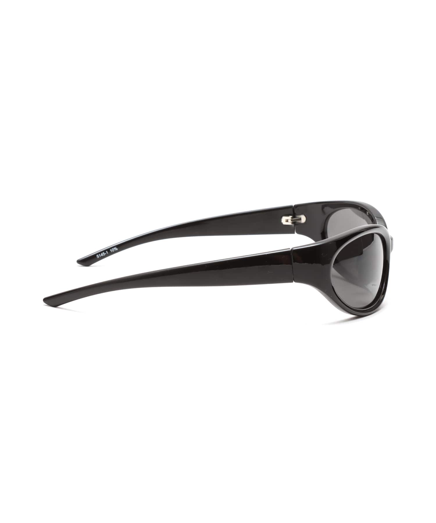 atmos pink Curved Sunglasses BLACKの画像