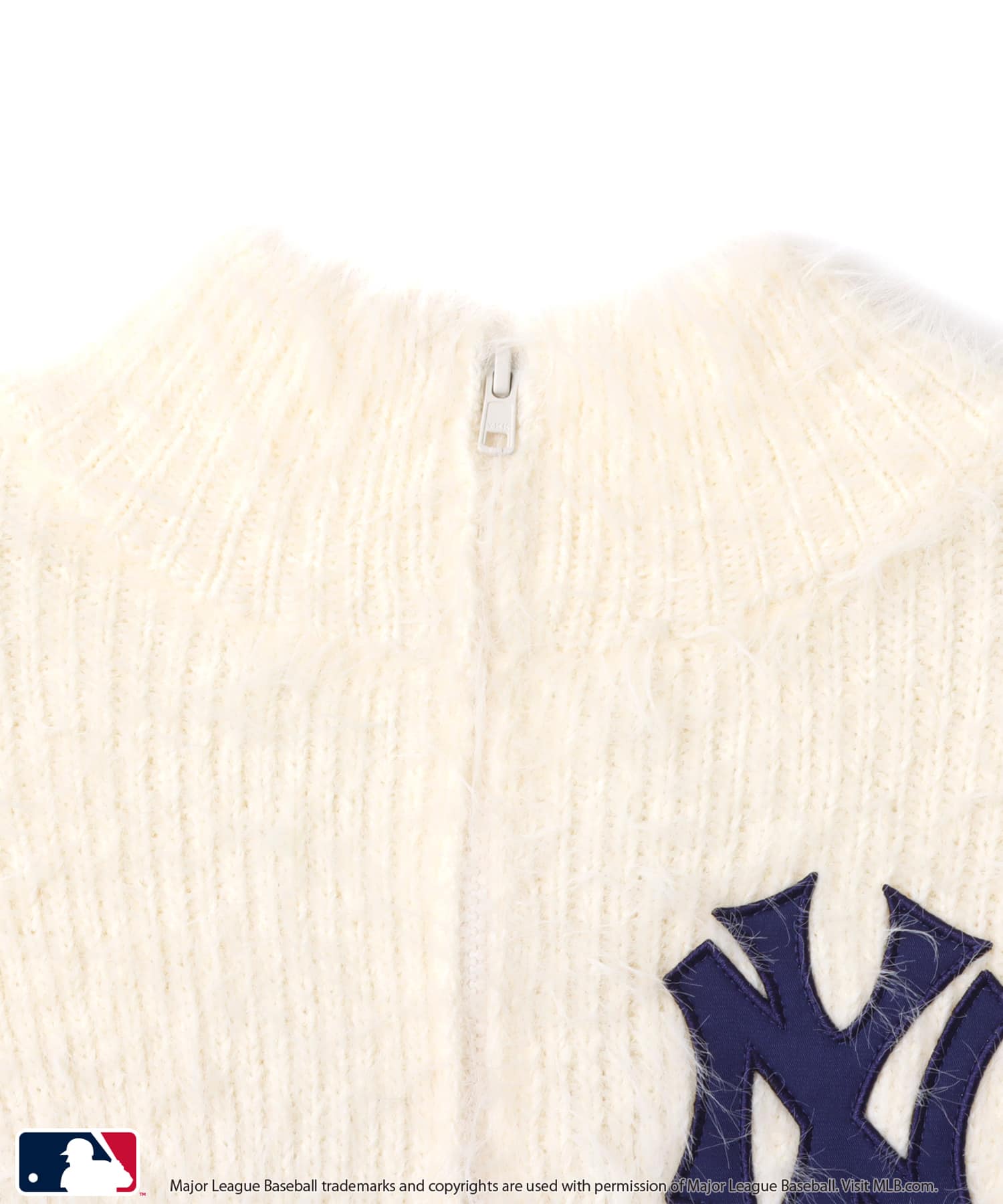 atmos pink MLB Shaggy Knit Blouson WHITEの画像