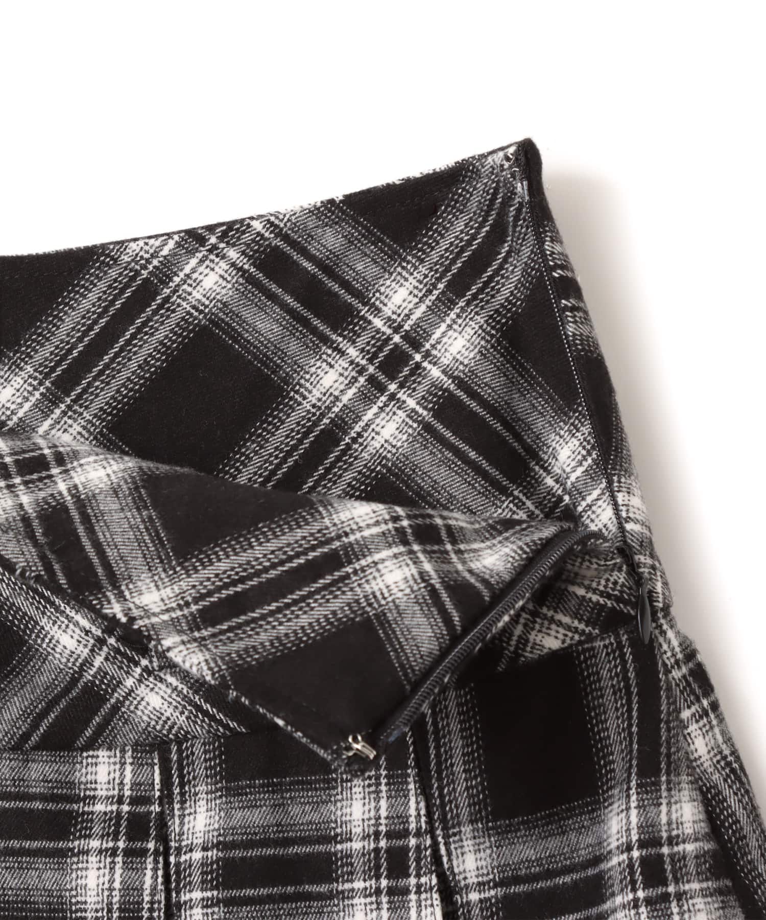 atmos pink Plaid Mini Skirt BLACKの画像