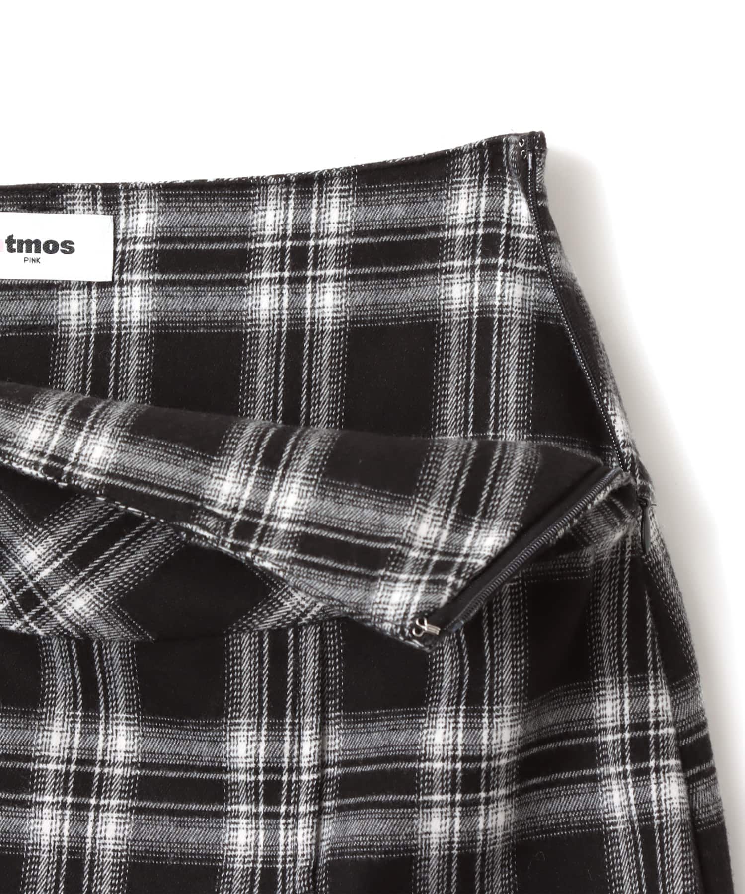 atmos pink Plaid Tiered Skirt BLACKの画像