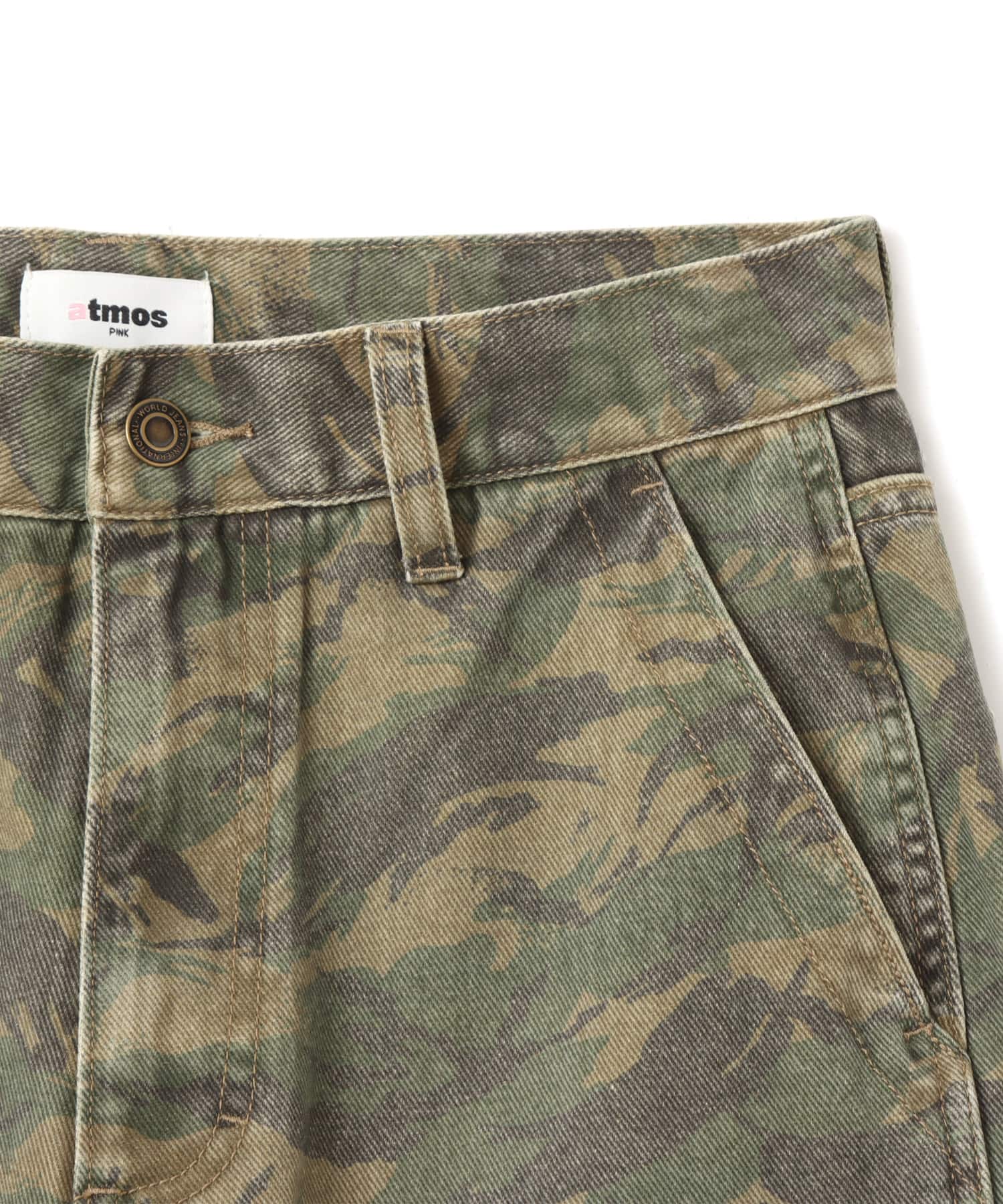 atmos pink Camouflage Painter Half Pants CAMOUFLAGEの画像