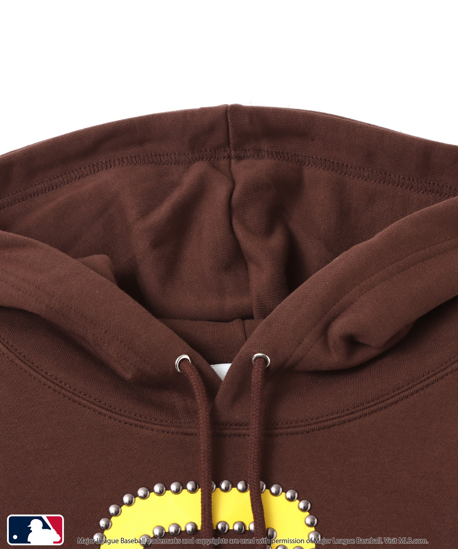 atmos pink MLB Studs Logo Sweat Hoodie BROWNの画像