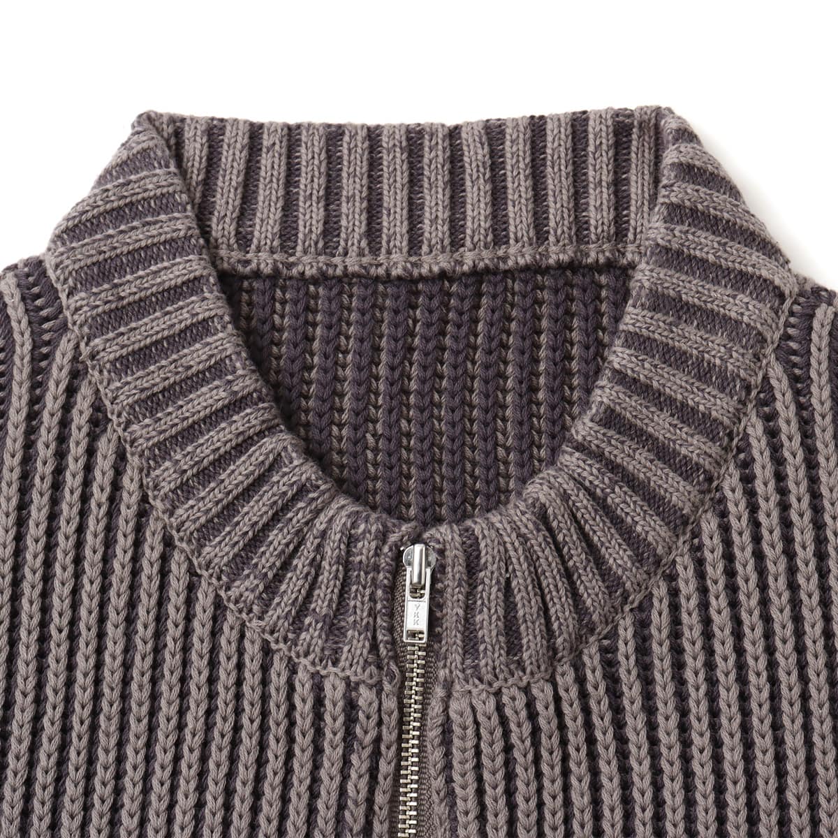 atmos pink Pigment Knit Vest BLACKの画像