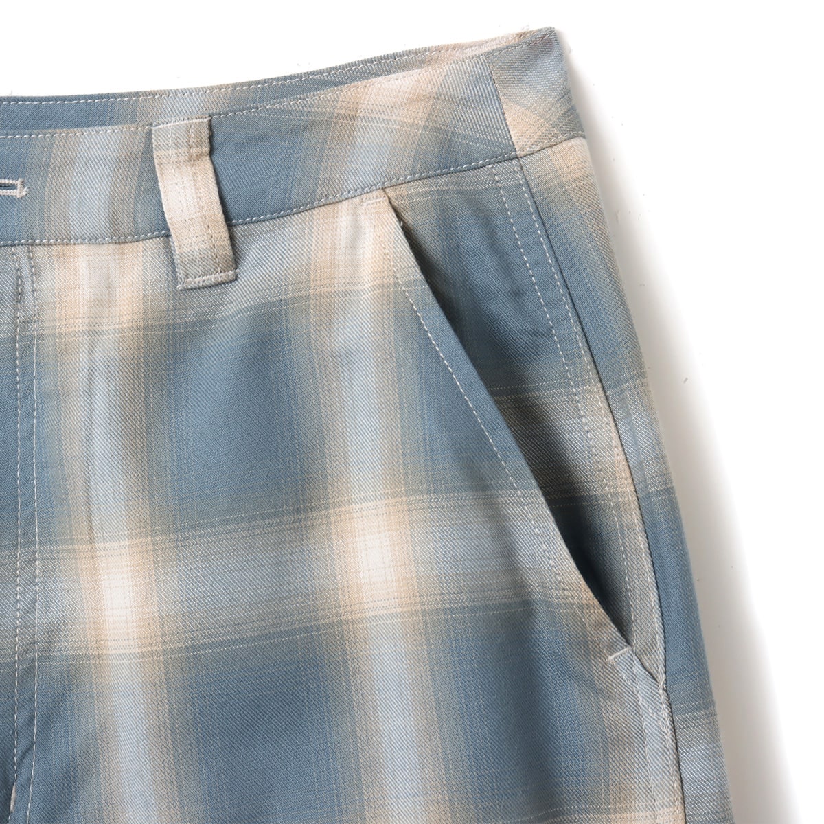 atmos pink Ombre Check Double Knee Half Pants BLUEの画像