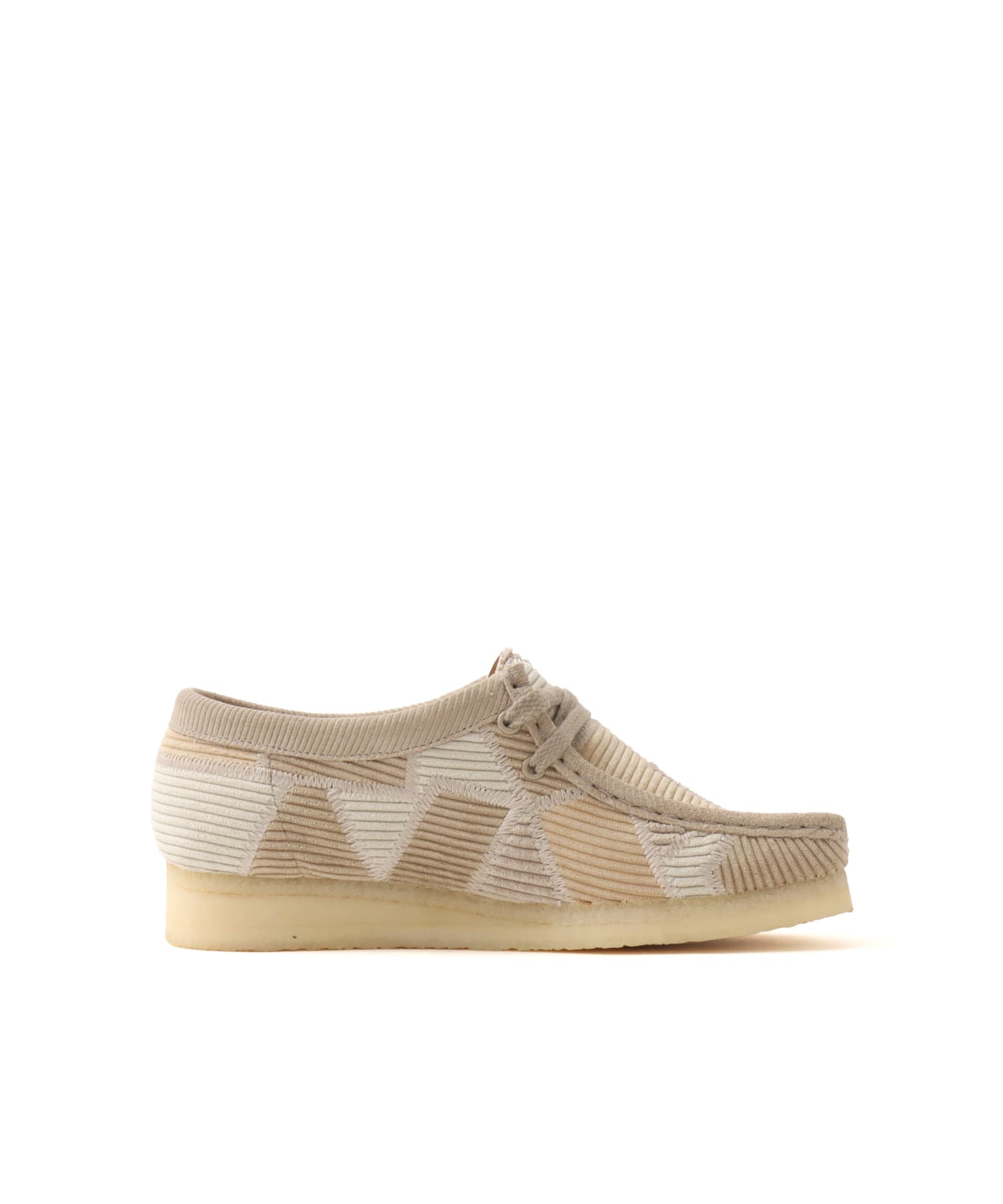 CLARKS Wallabee. Beige Combiの画像