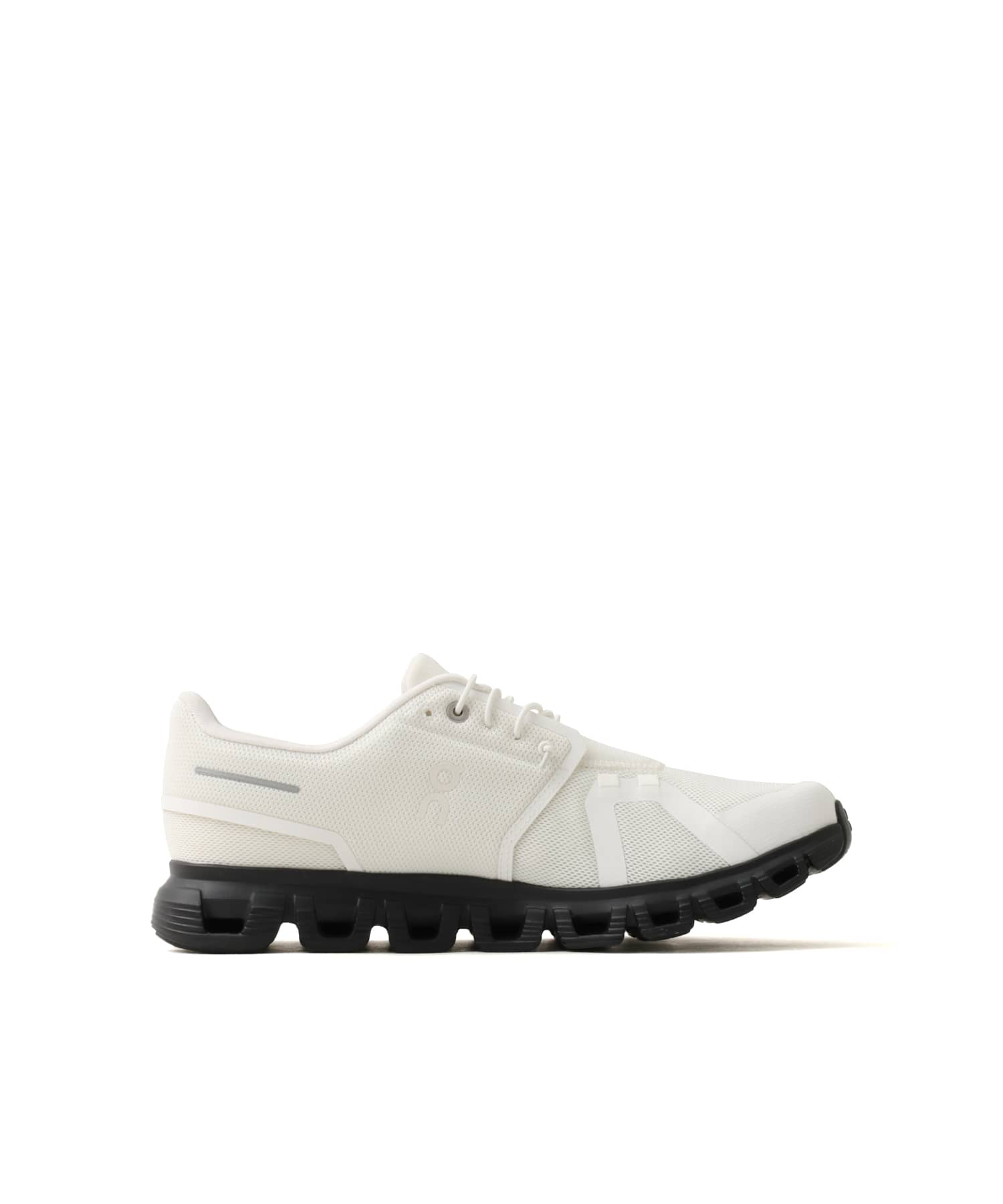 On Cloud 6 M White | Blackの画像
