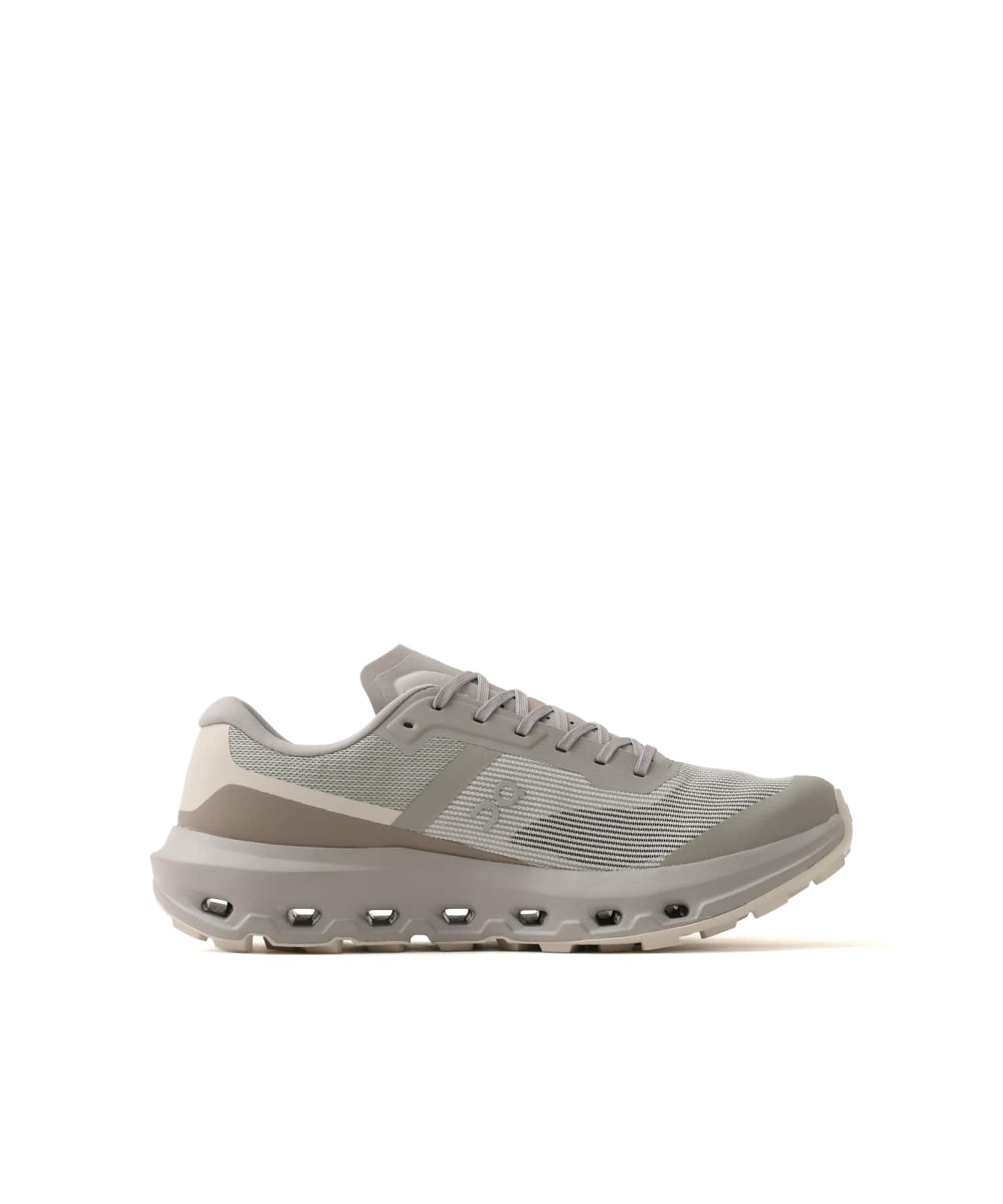 On Cloudvista 3 M Fog | Pearlの画像