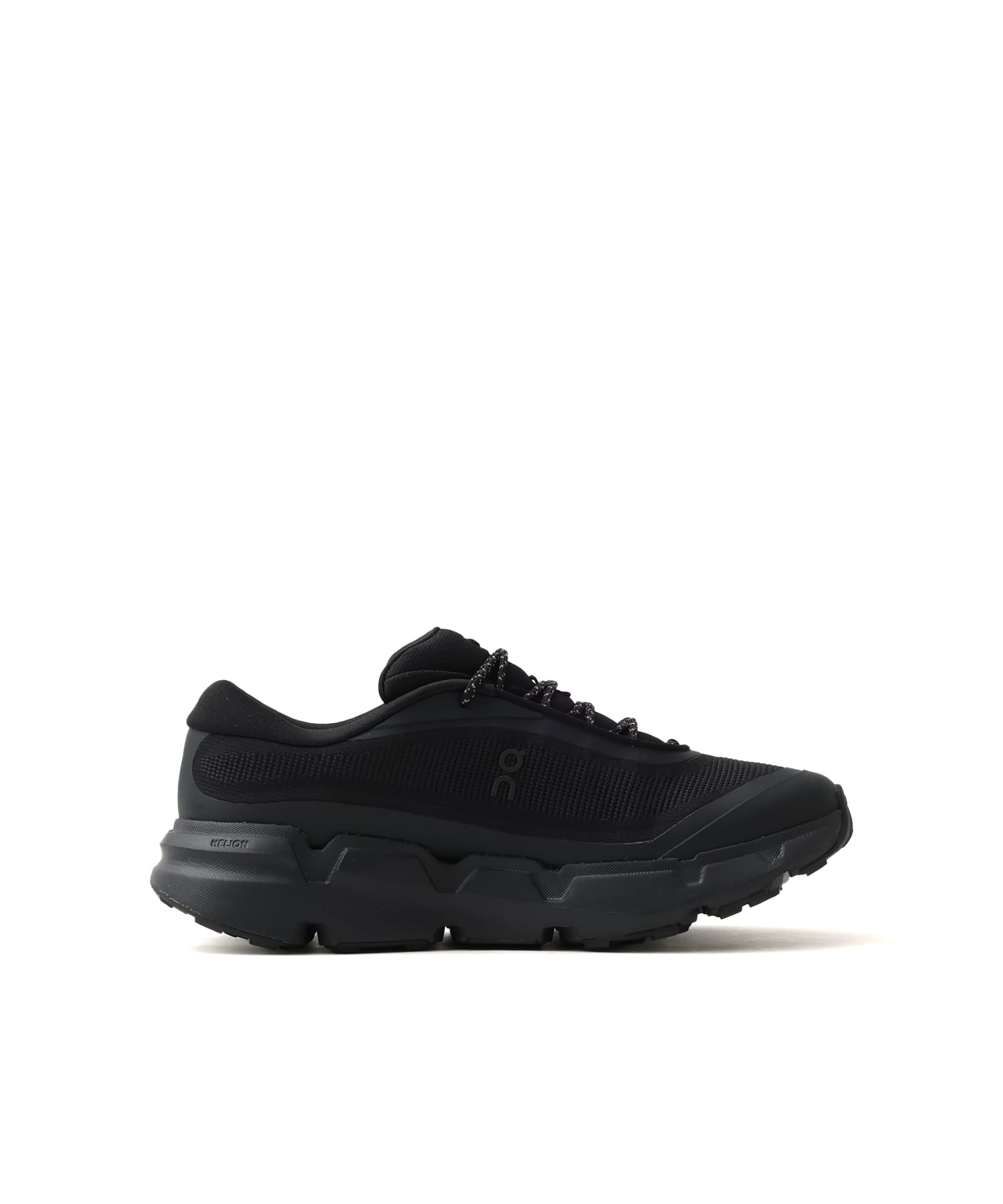 On CLOUDSOMA HIKE M Black | Blackの画像