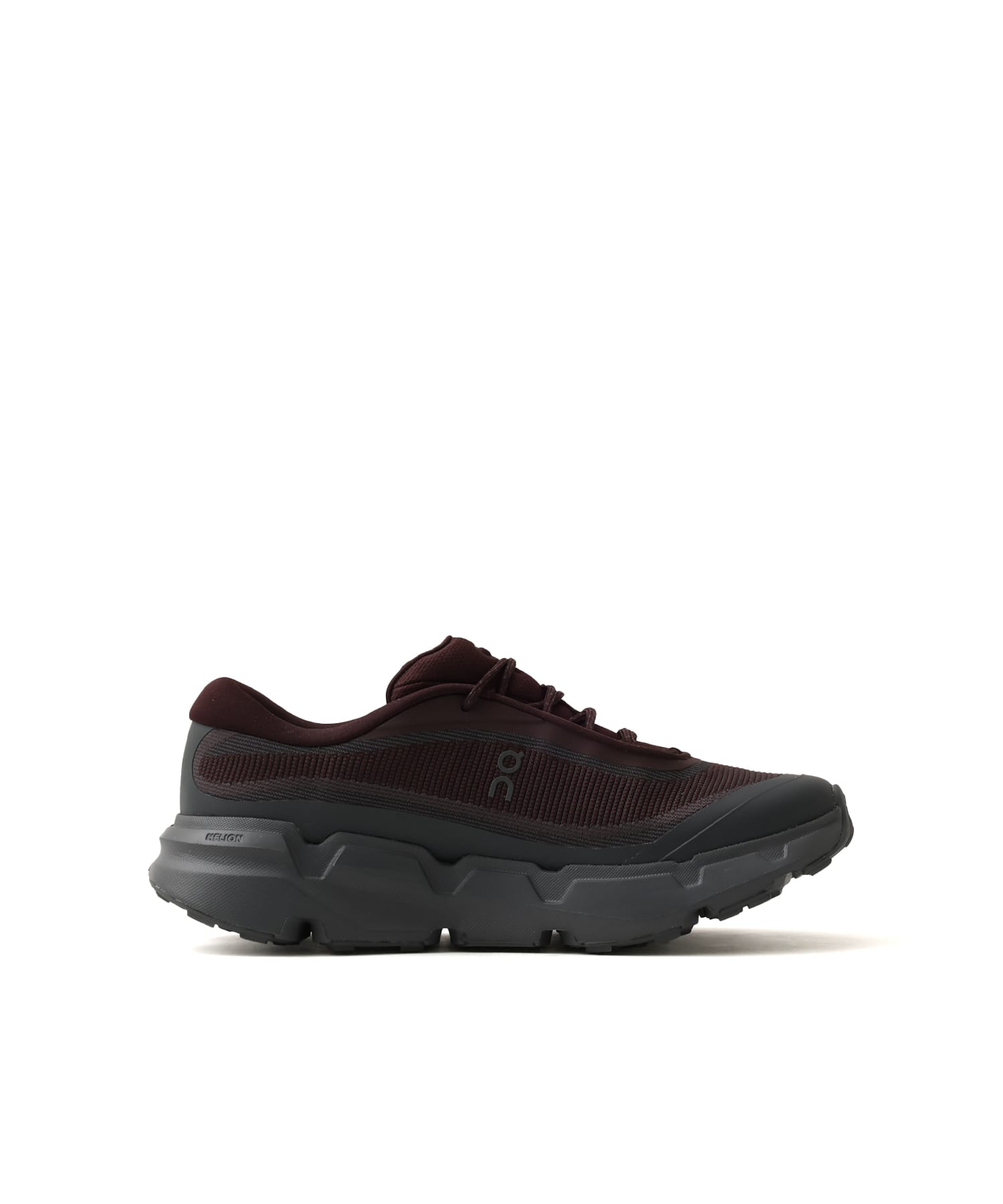 On CLOUDSOMA HIKE M Ox | Eclipseの画像