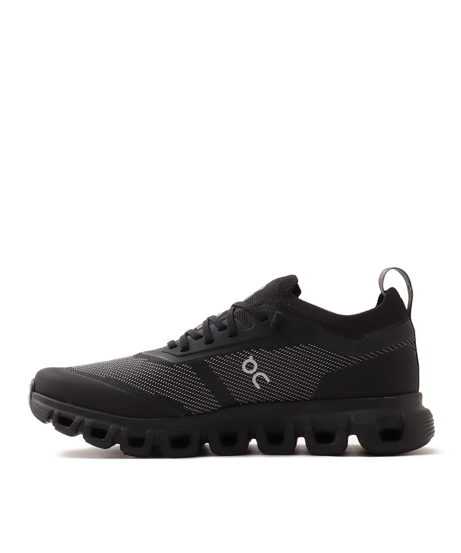On Cloud 6 Versa W Black | Eclipseの画像