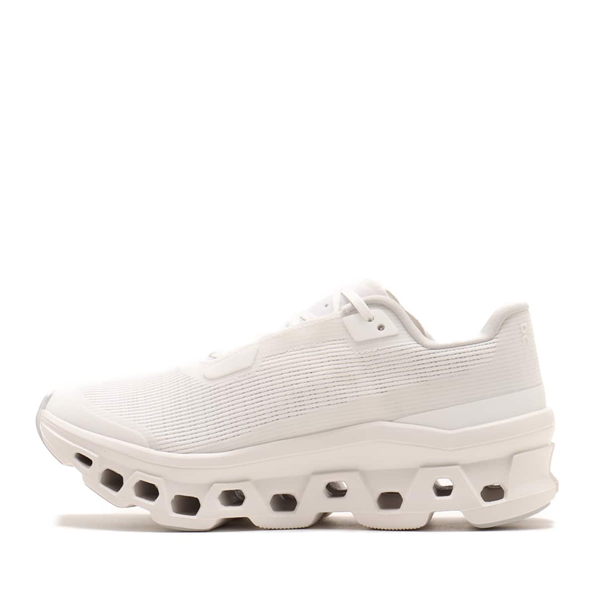 On Cloudmonster Void 1 W White | Whiteの画像