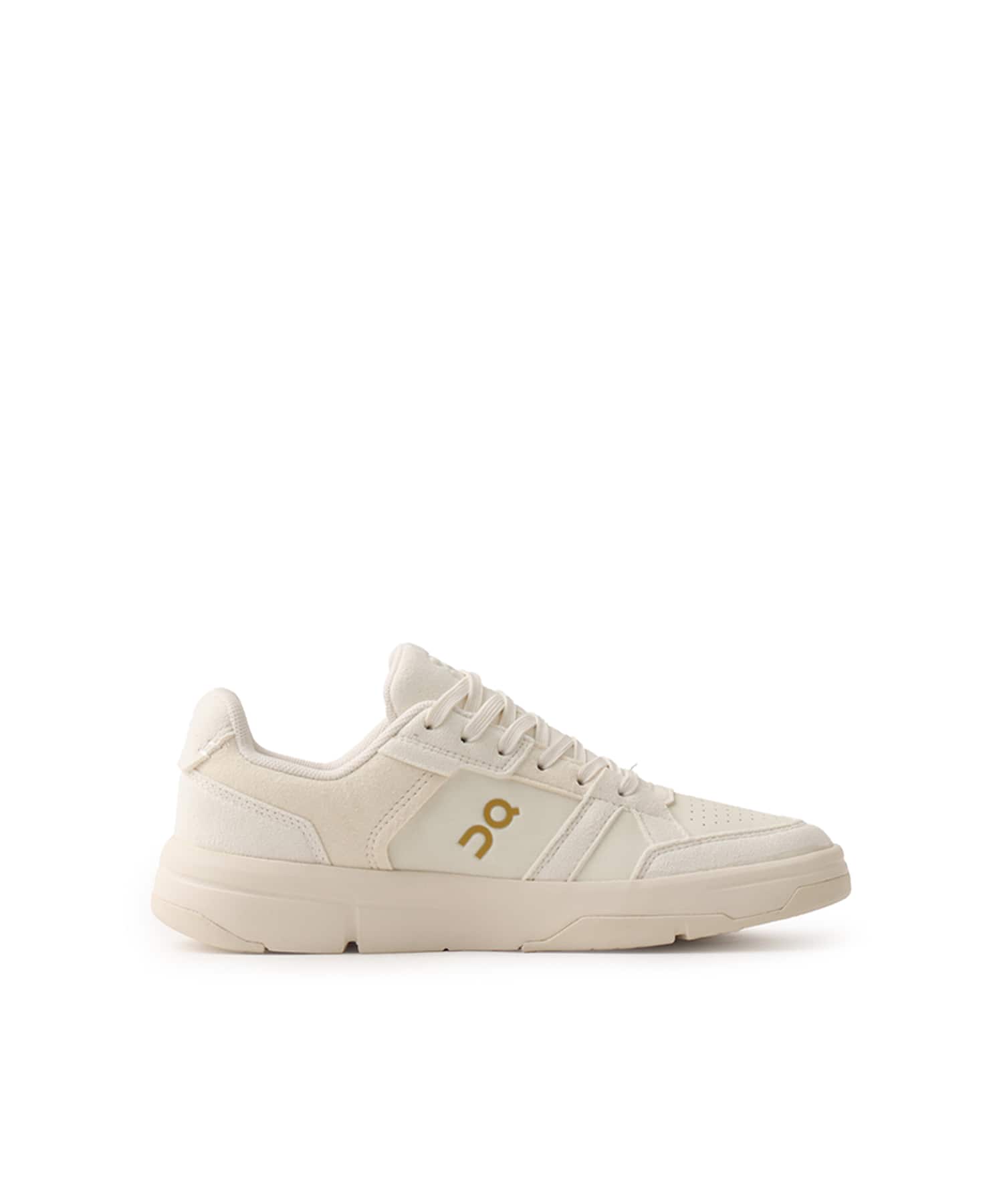 On THE ROGER Clubhouse Ace 1 W Ivory | Dewの画像