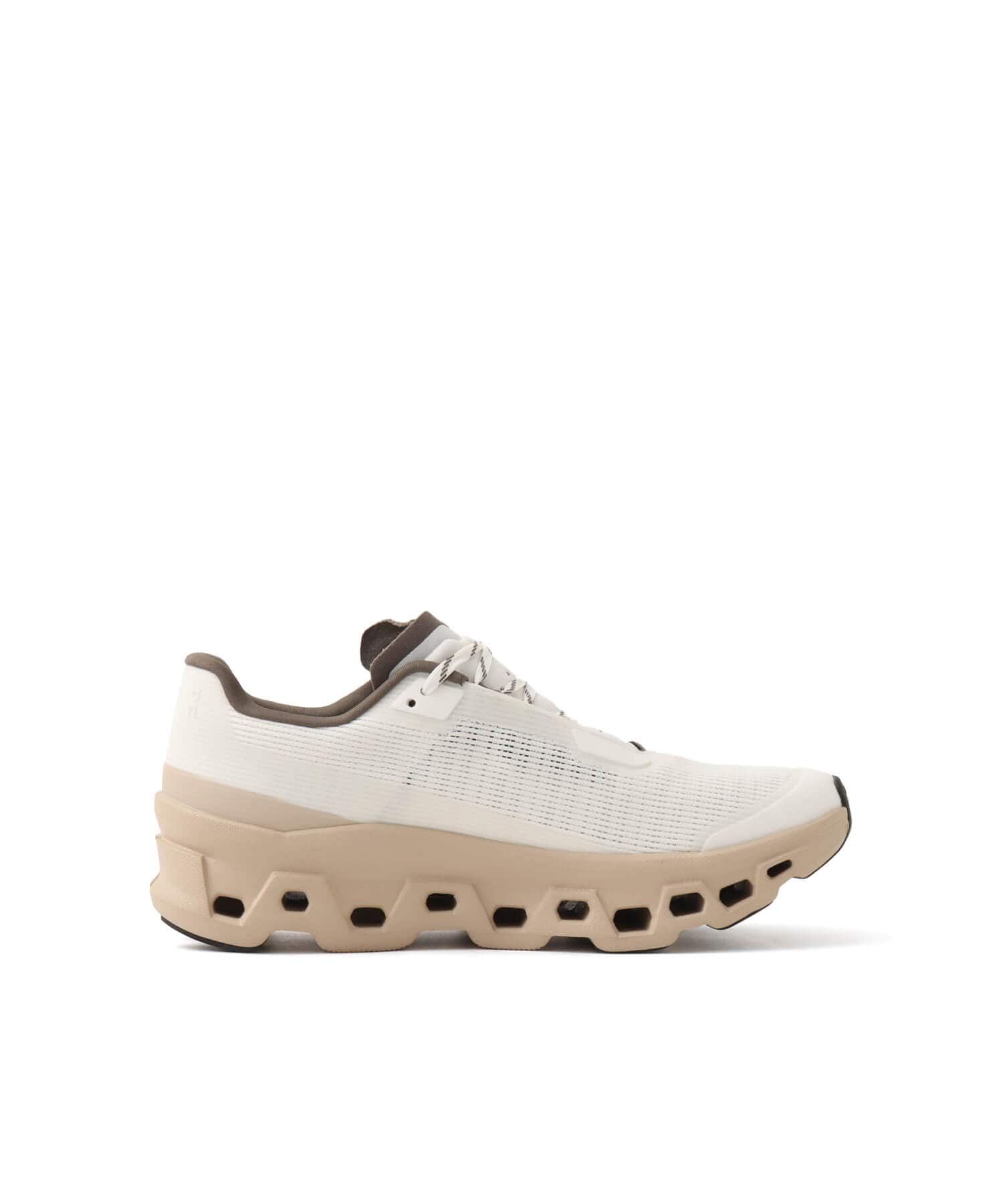 On Cloudmonster Void 1 W Year of the Horse Ivory | Sandの画像