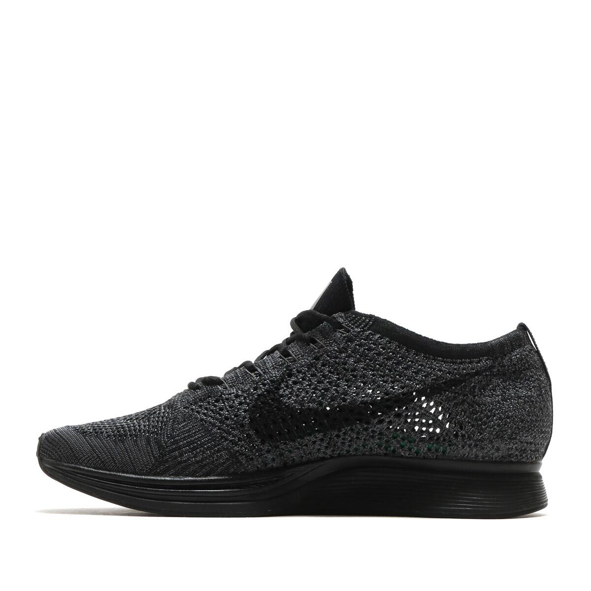 flyknit black