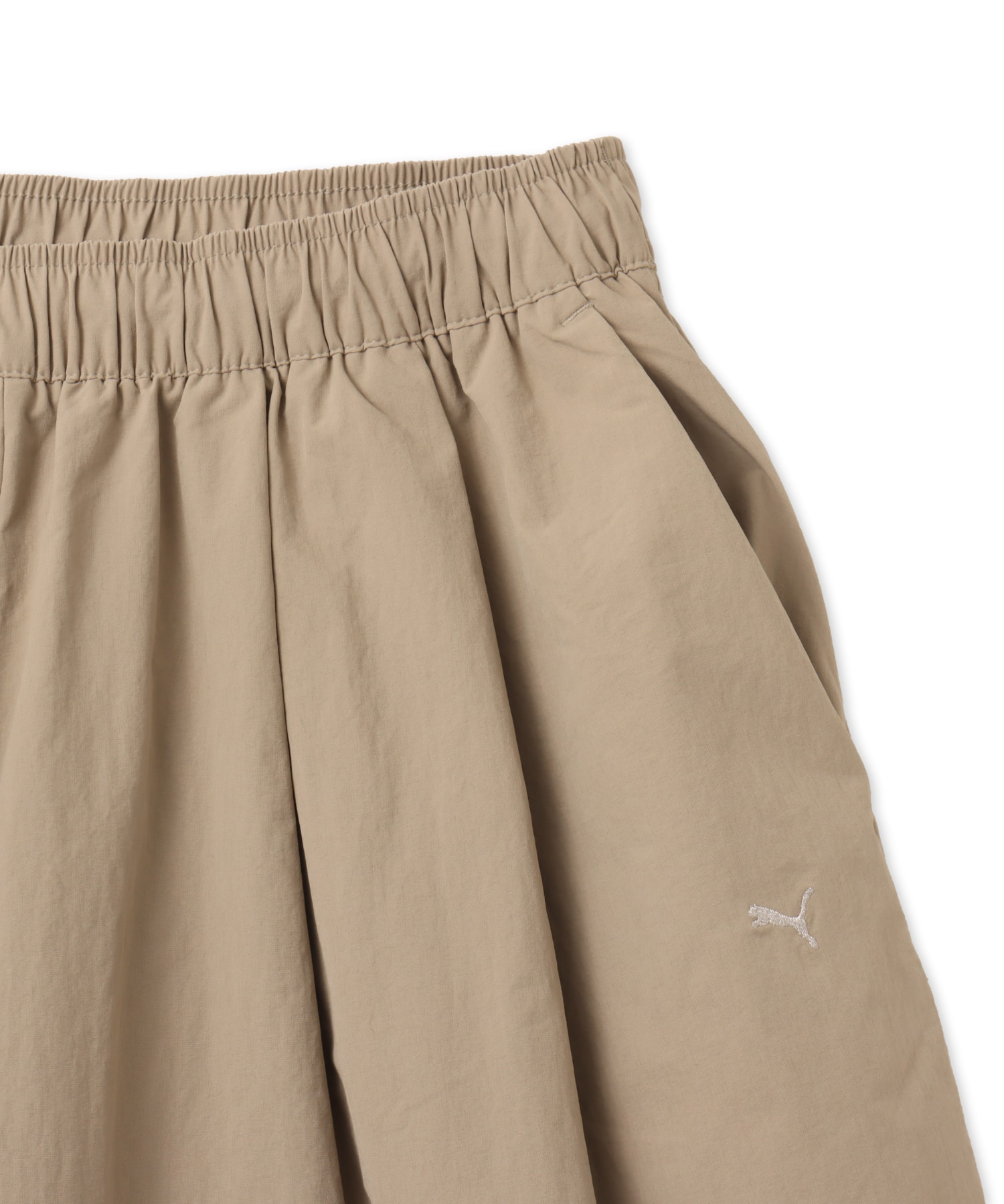 PUMA BALLOON SHORTS ICE COFFEEの画像
