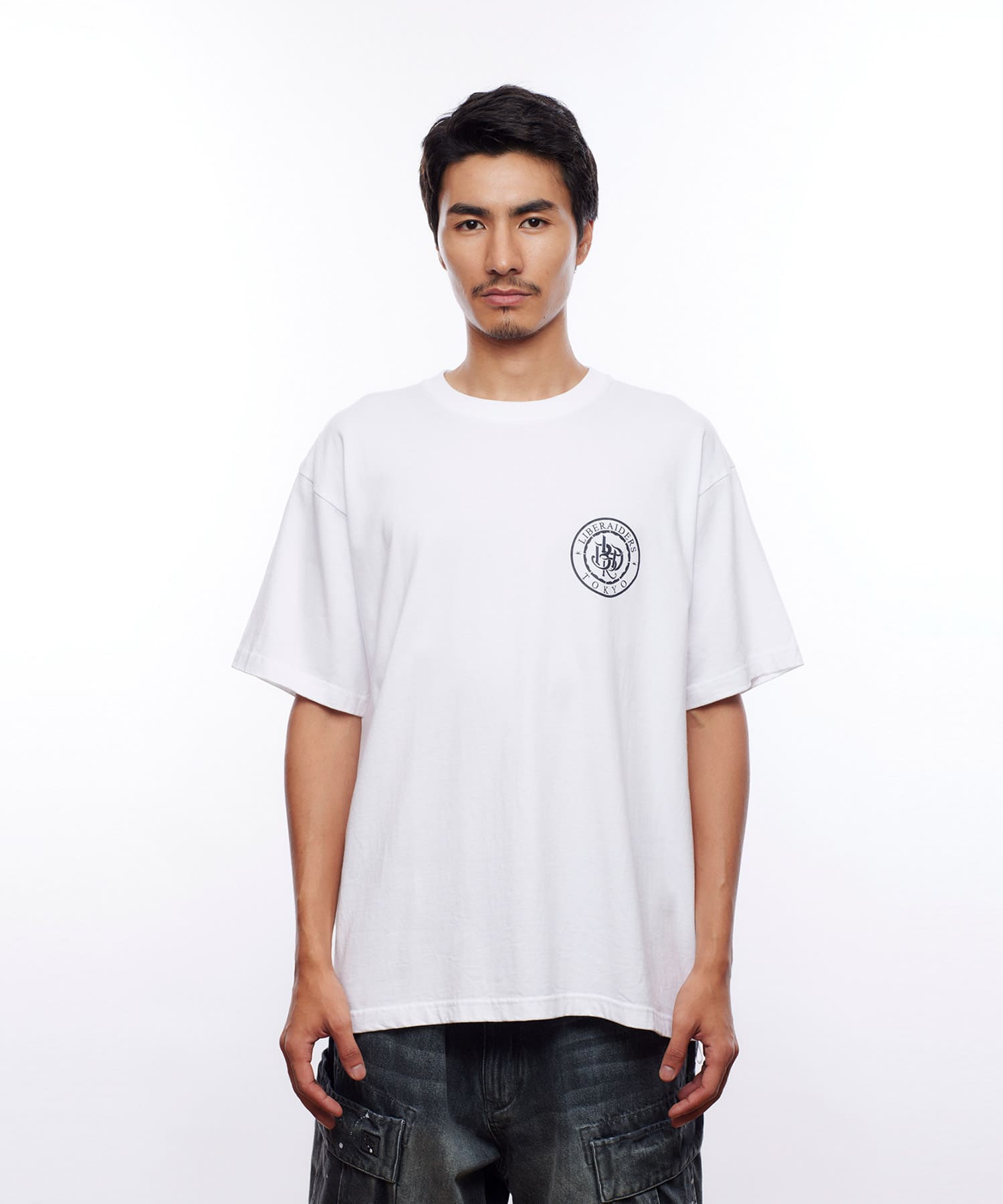 LIBERAIDERS EMBLEM TEE WHITEの画像